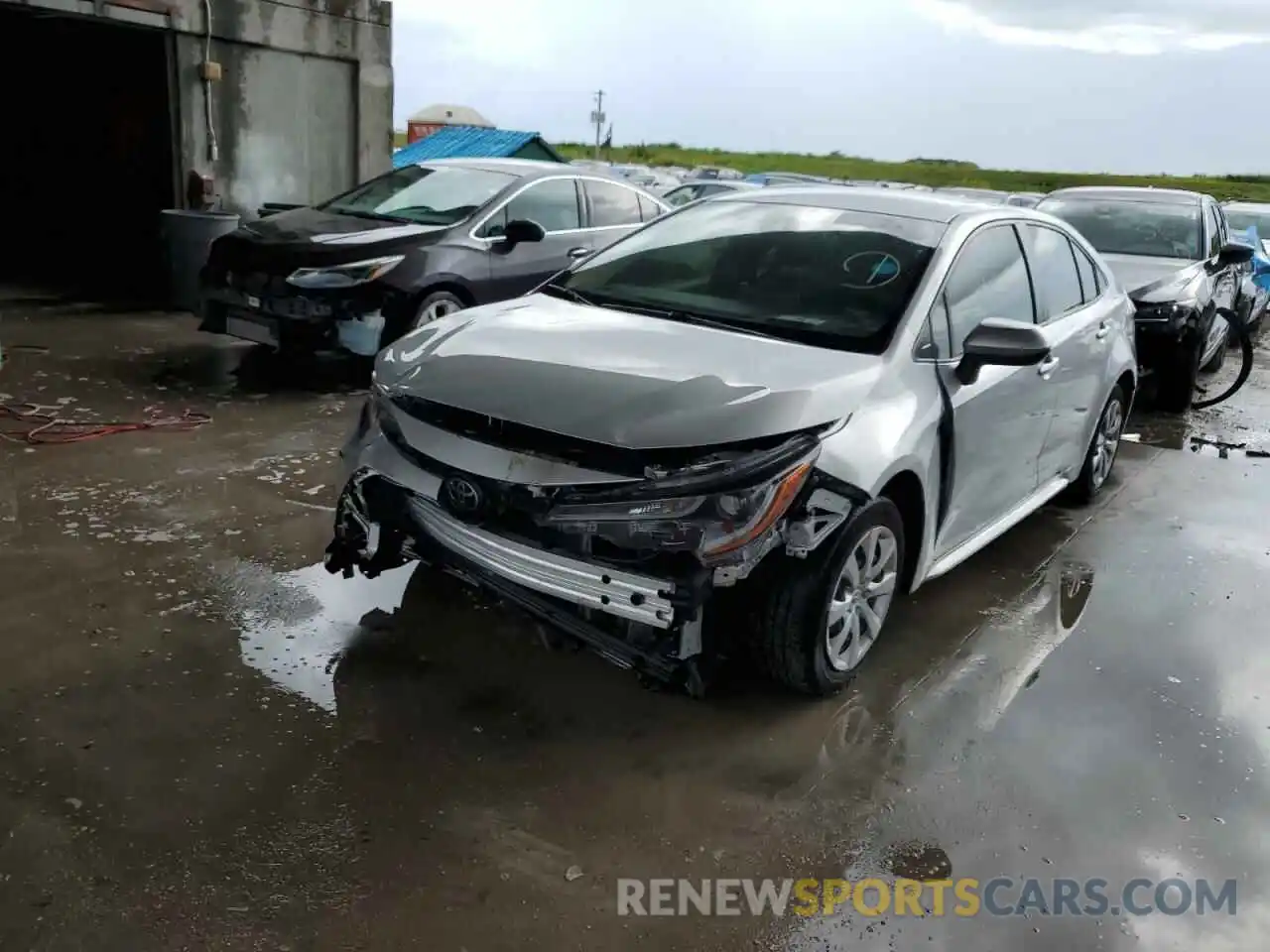 2 Photograph of a damaged car JTDEPRAE9LJ029723 TOYOTA COROLLA 2020