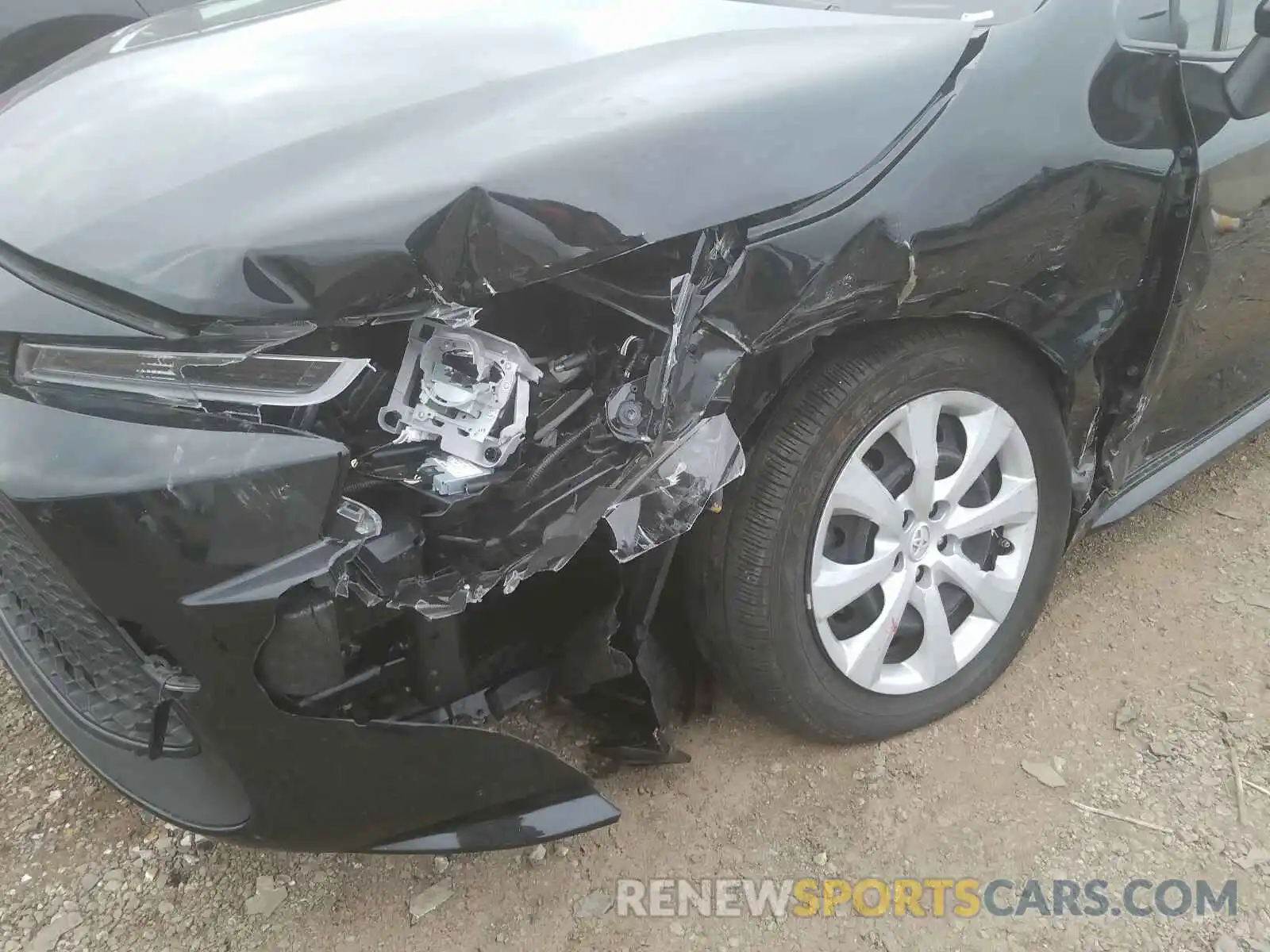 9 Photograph of a damaged car JTDEPRAE9LJ031357 TOYOTA COROLLA 2020