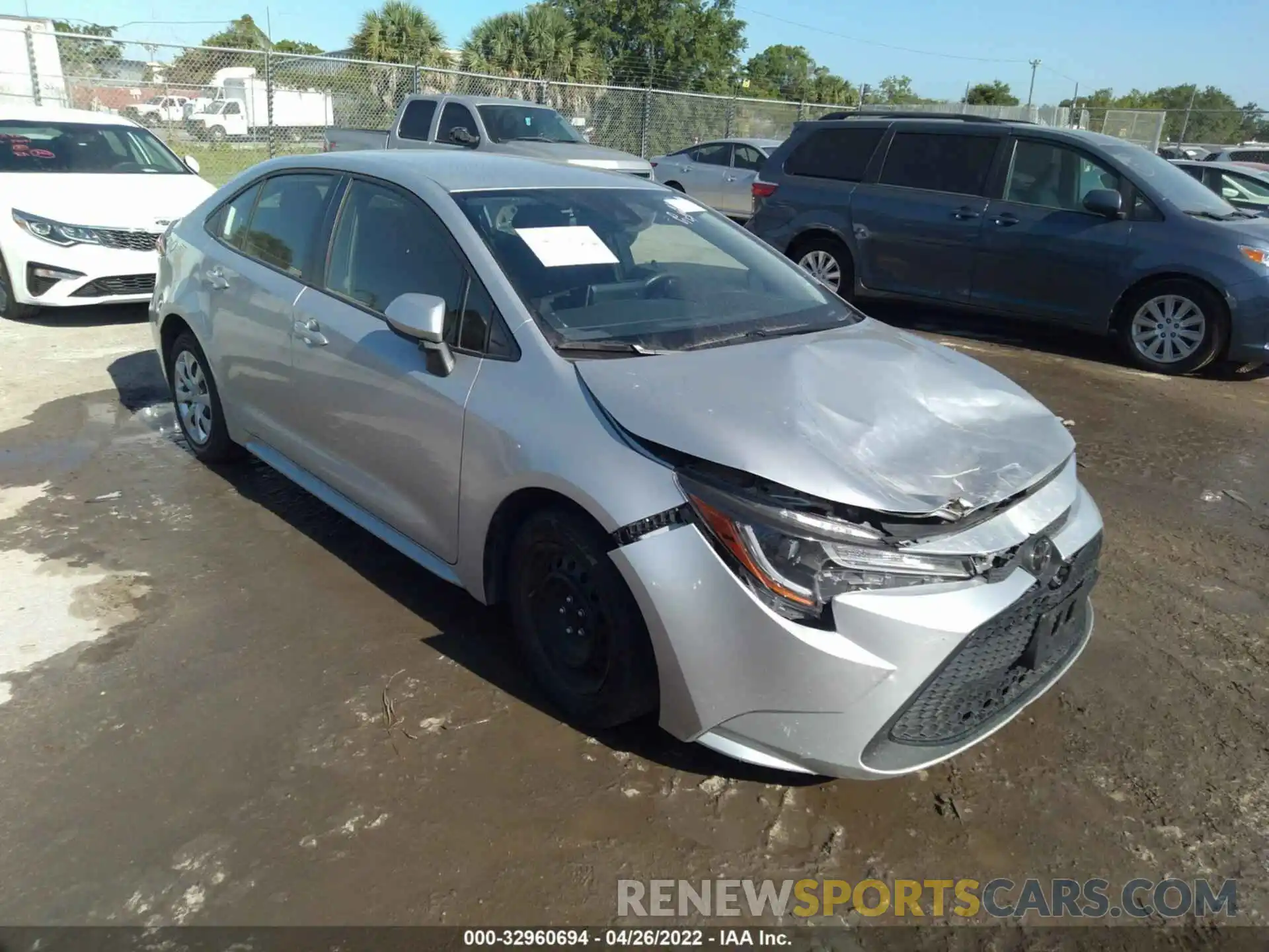 1 Photograph of a damaged car JTDEPRAE9LJ031388 TOYOTA COROLLA 2020