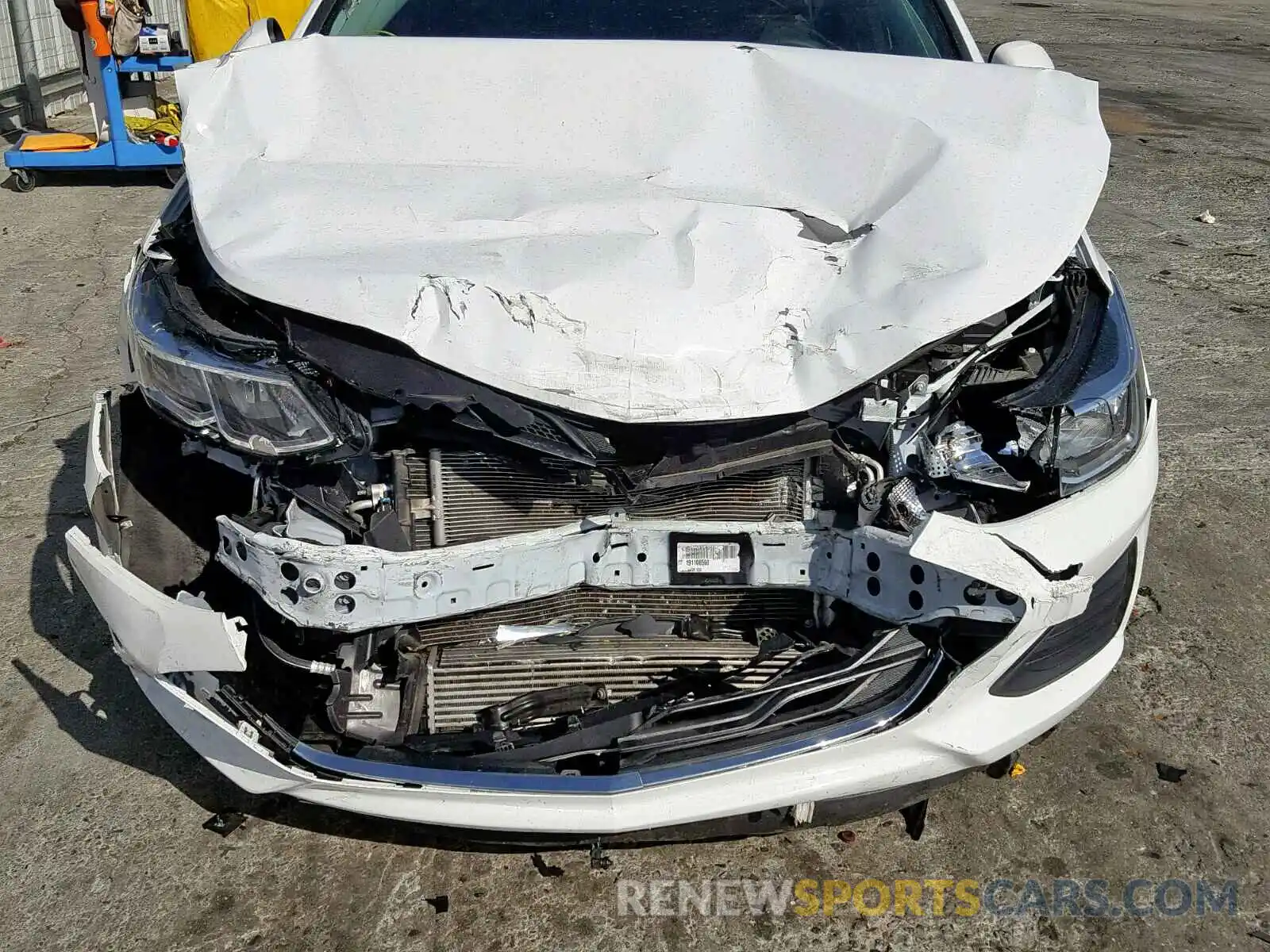 9 Photograph of a damaged car JTDEPRAE9LJ031911 TOYOTA COROLLA 2020