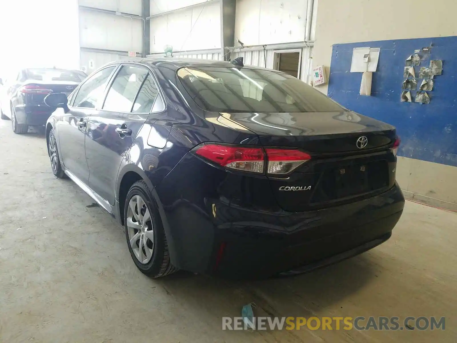 3 Photograph of a damaged car JTDEPRAE9LJ032055 TOYOTA COROLLA 2020