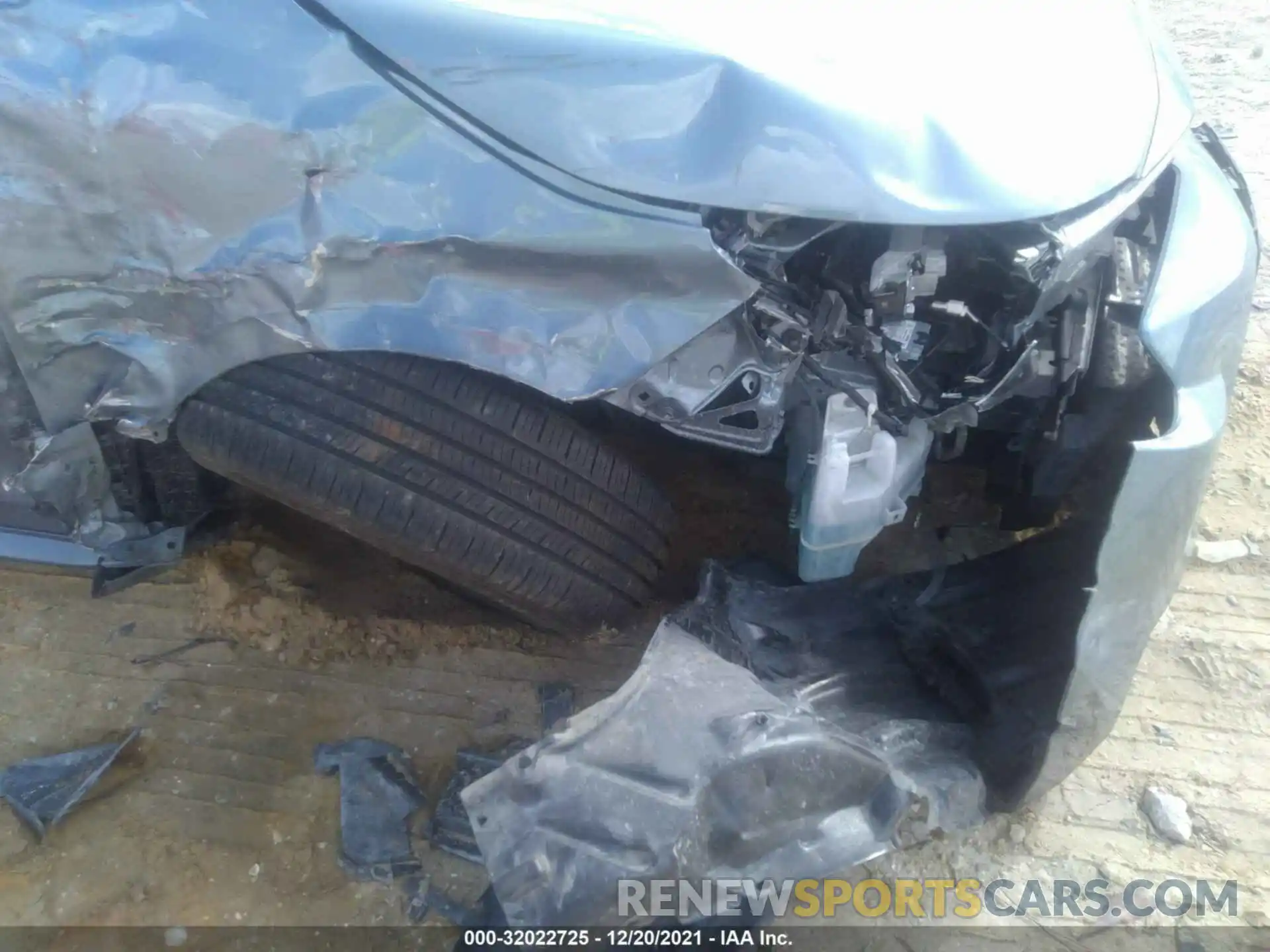 6 Photograph of a damaged car JTDEPRAE9LJ032489 TOYOTA COROLLA 2020