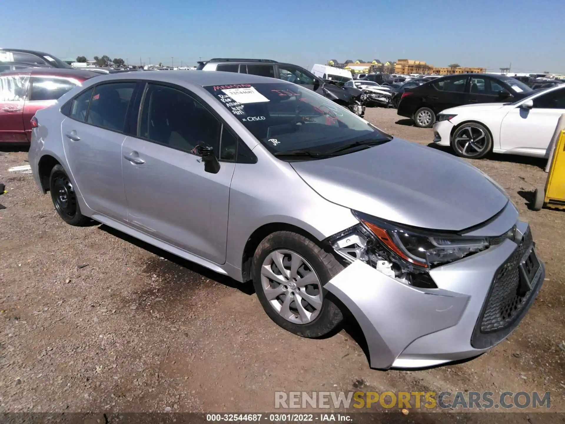 1 Photograph of a damaged car JTDEPRAE9LJ033528 TOYOTA COROLLA 2020