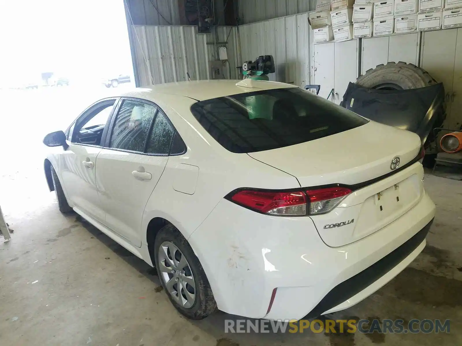 3 Photograph of a damaged car JTDEPRAE9LJ034811 TOYOTA COROLLA 2020