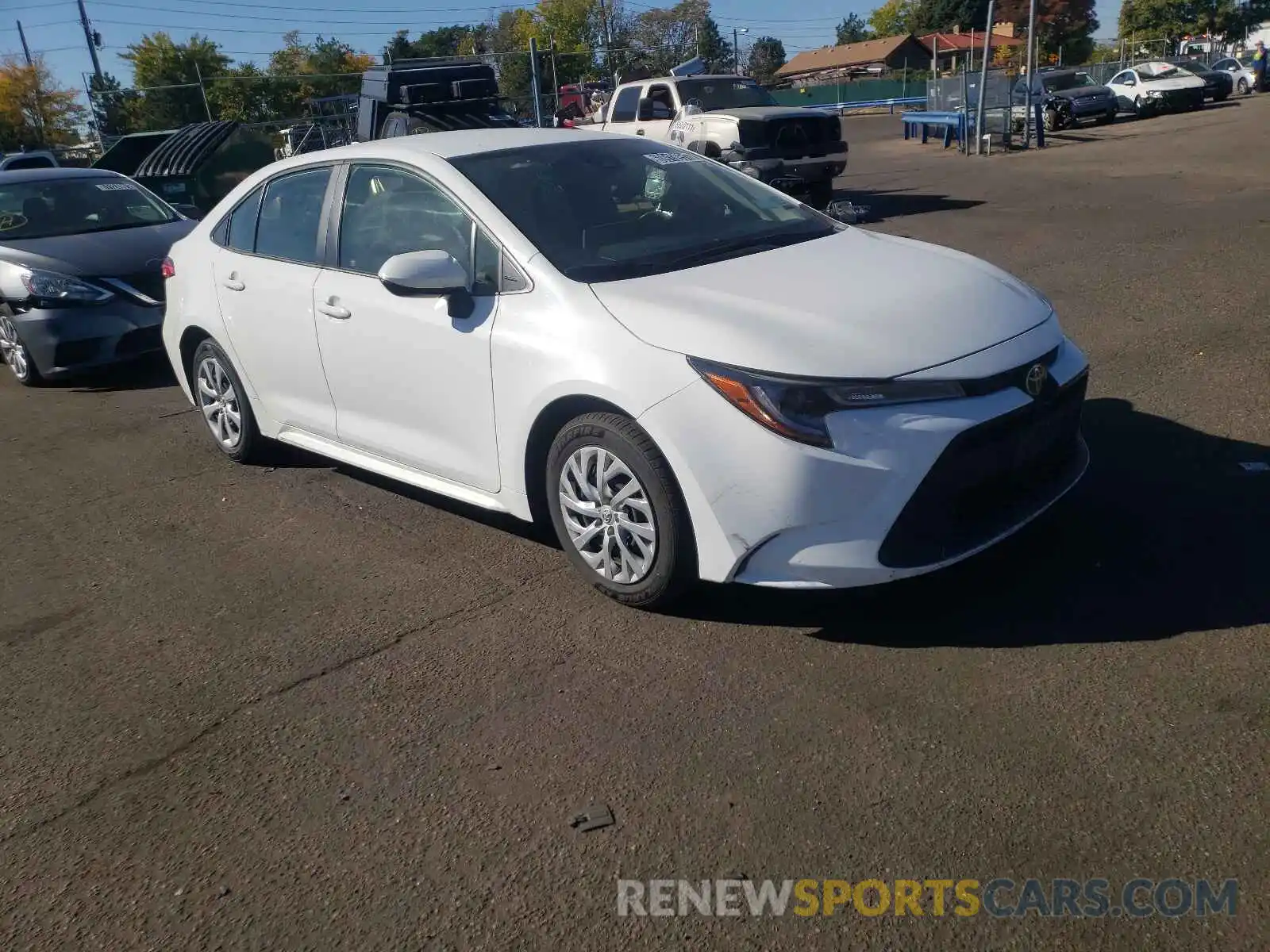 1 Photograph of a damaged car JTDEPRAE9LJ035358 TOYOTA COROLLA 2020