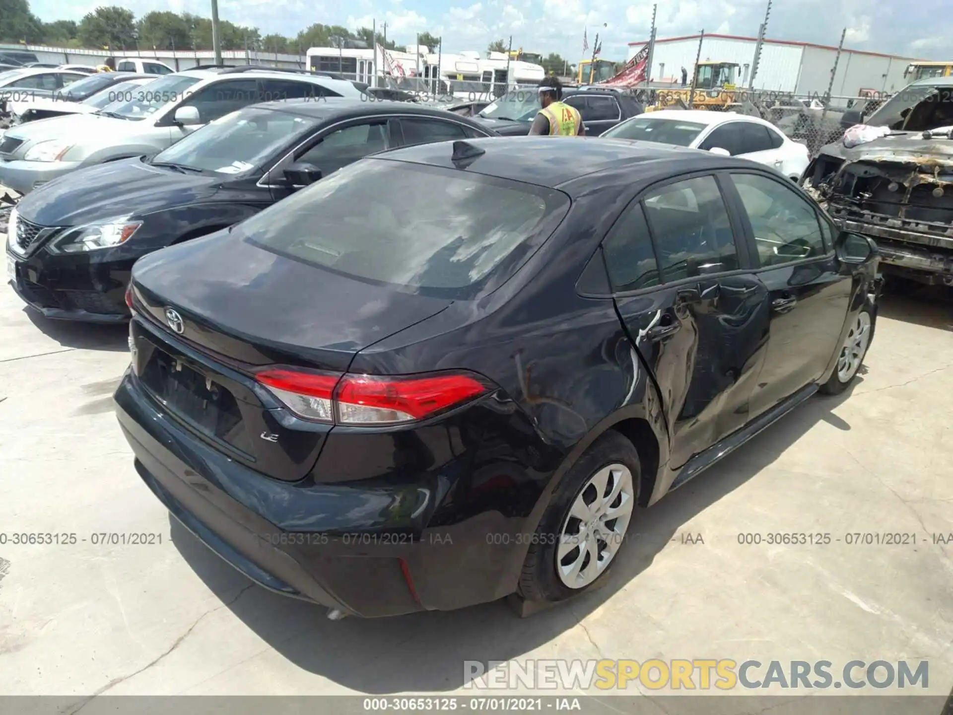 4 Photograph of a damaged car JTDEPRAE9LJ036669 TOYOTA COROLLA 2020