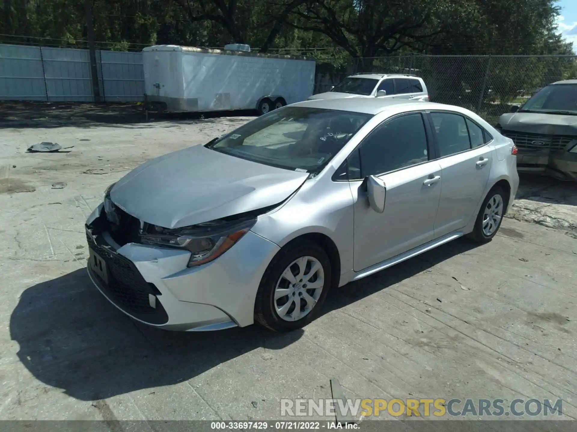 2 Photograph of a damaged car JTDEPRAE9LJ036915 TOYOTA COROLLA 2020