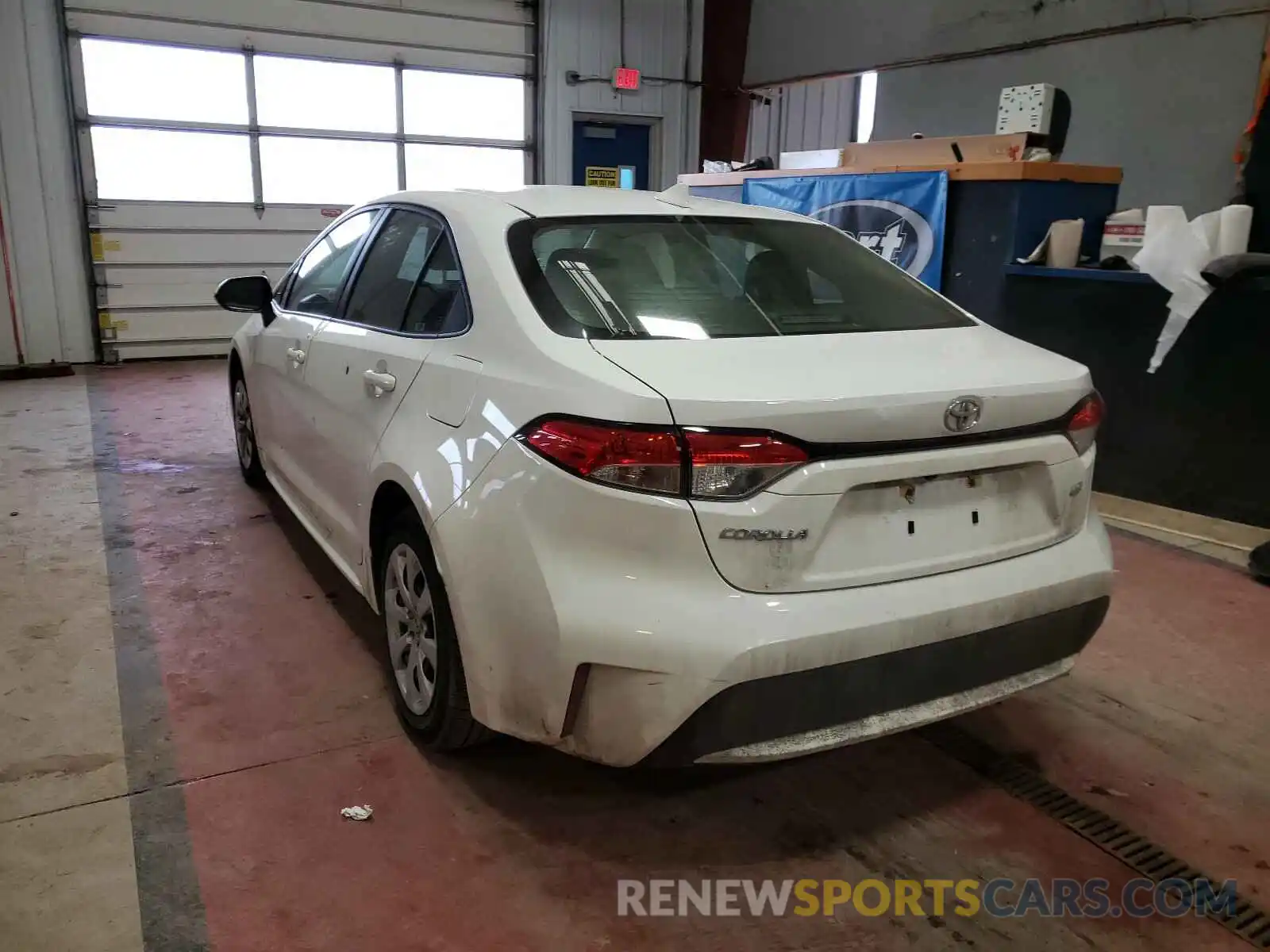 3 Photograph of a damaged car JTDEPRAE9LJ037546 TOYOTA COROLLA 2020