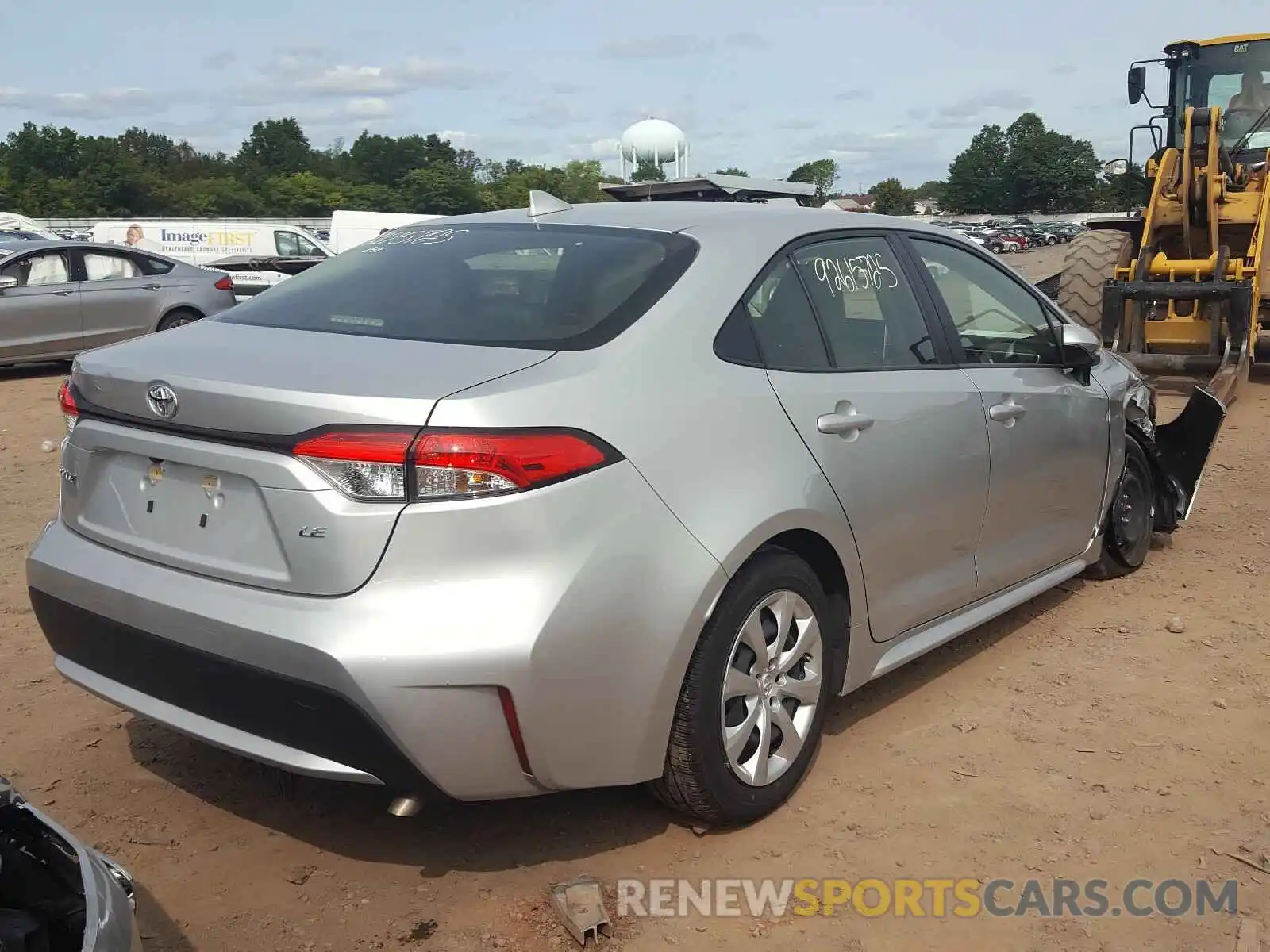 4 Photograph of a damaged car JTDEPRAE9LJ038177 TOYOTA COROLLA 2020