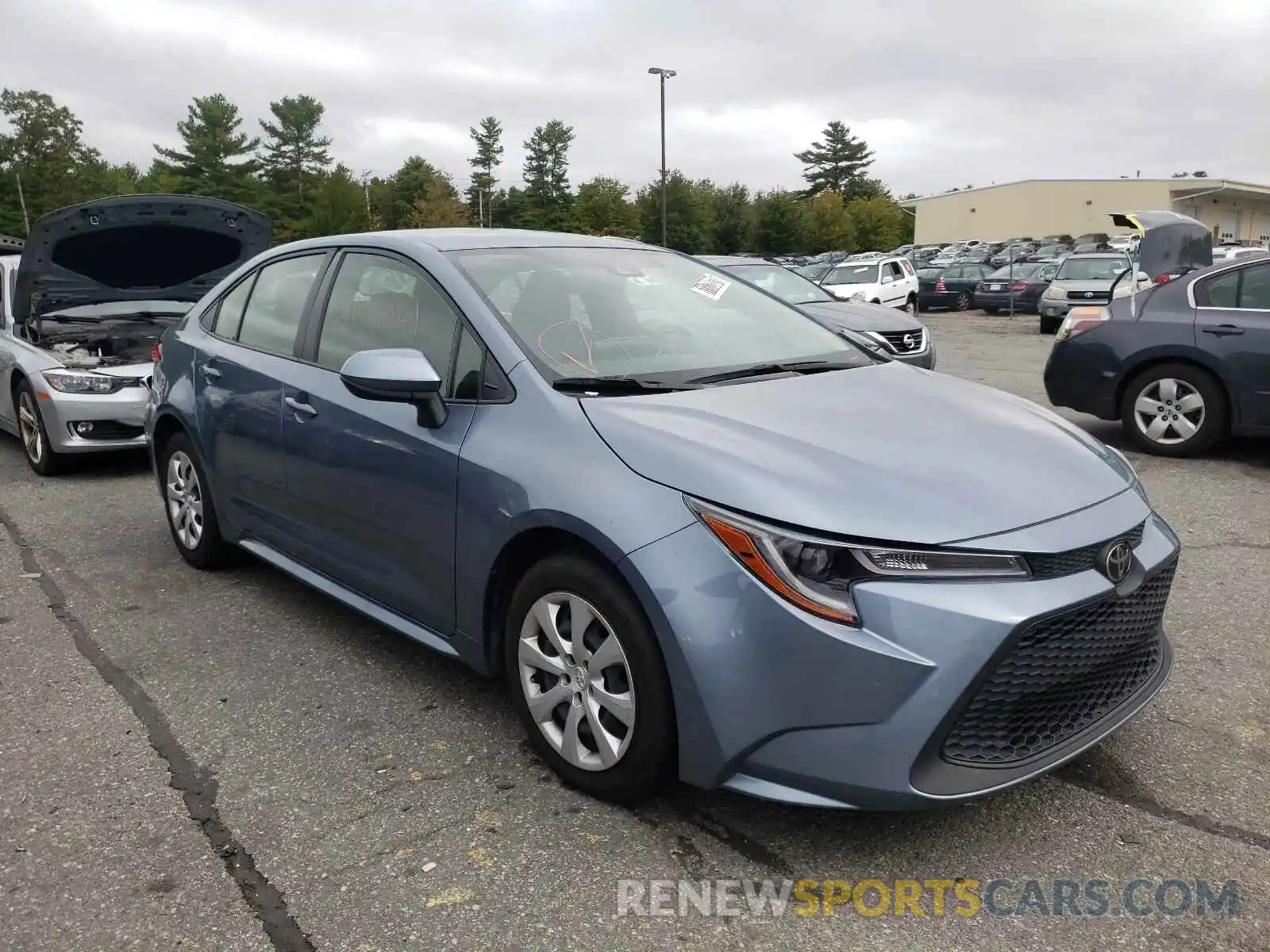 1 Photograph of a damaged car JTDEPRAE9LJ038907 TOYOTA COROLLA 2020