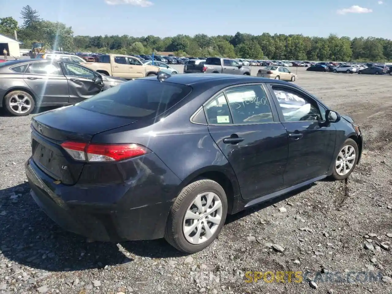 4 Photograph of a damaged car JTDEPRAE9LJ039197 TOYOTA COROLLA 2020