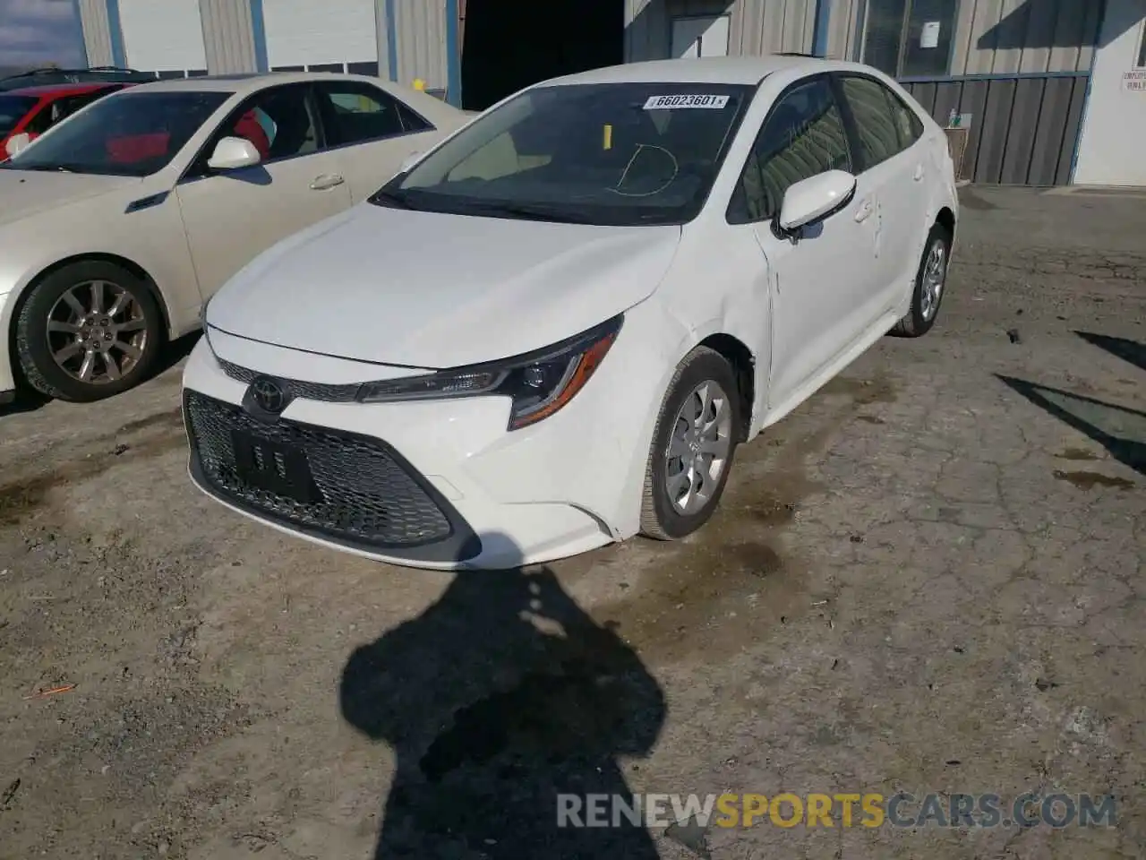 2 Photograph of a damaged car JTDEPRAE9LJ040818 TOYOTA COROLLA 2020