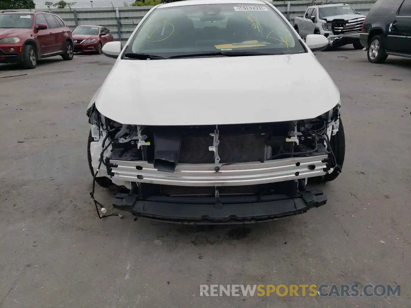 9 Photograph of a damaged car JTDEPRAE9LJ041676 TOYOTA COROLLA 2020