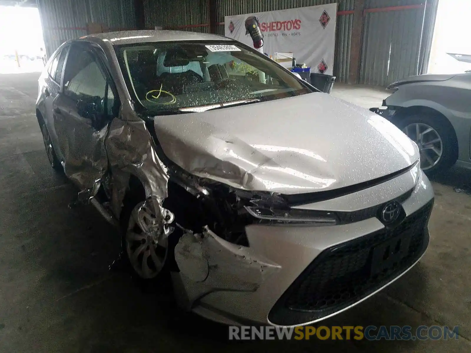 1 Photograph of a damaged car JTDEPRAE9LJ041693 TOYOTA COROLLA 2020