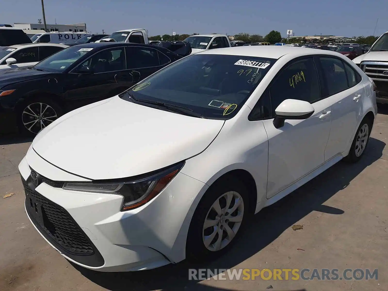 2 Photograph of a damaged car JTDEPRAE9LJ042472 TOYOTA COROLLA 2020