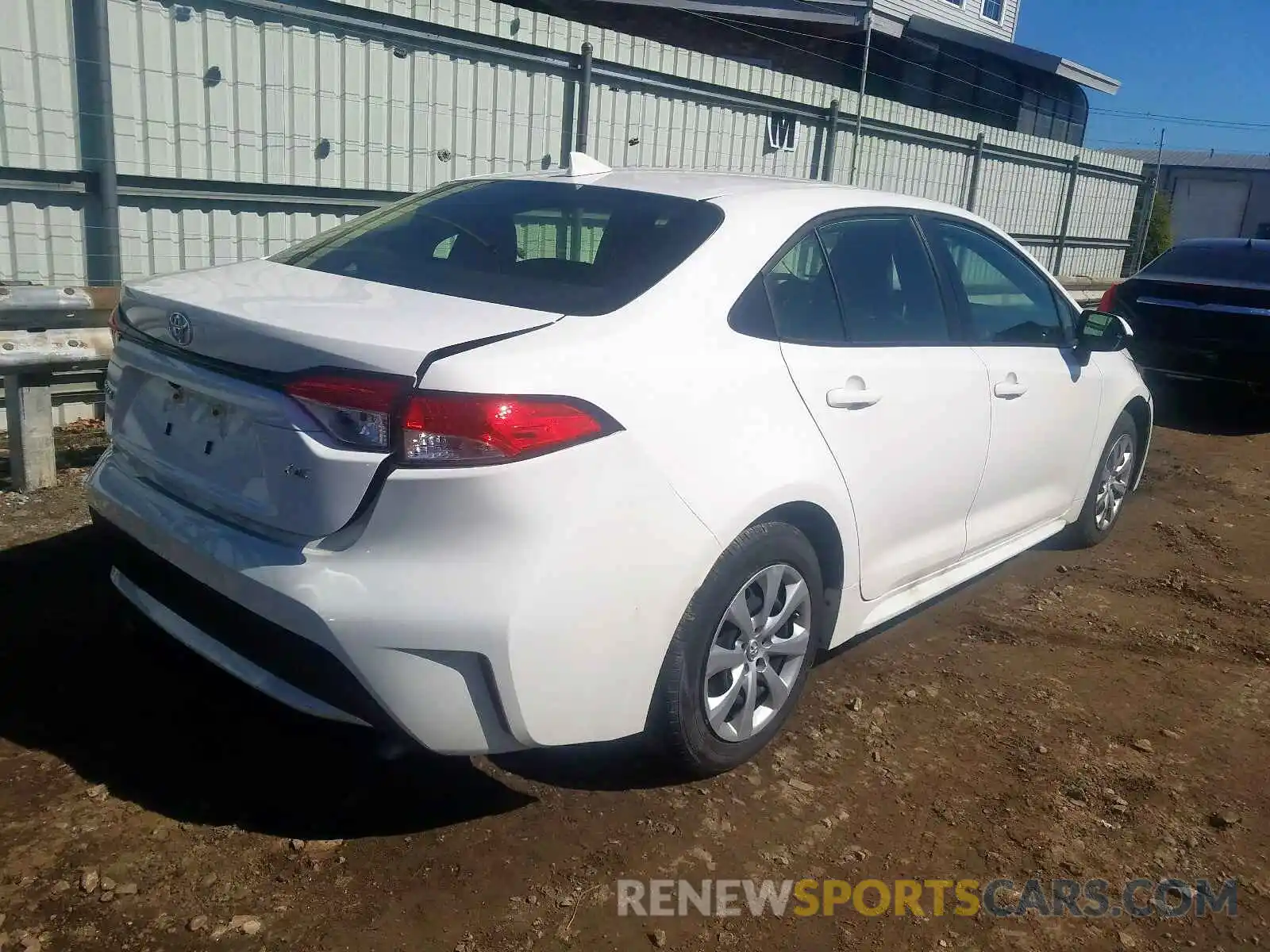 4 Photograph of a damaged car JTDEPRAE9LJ043170 TOYOTA COROLLA 2020