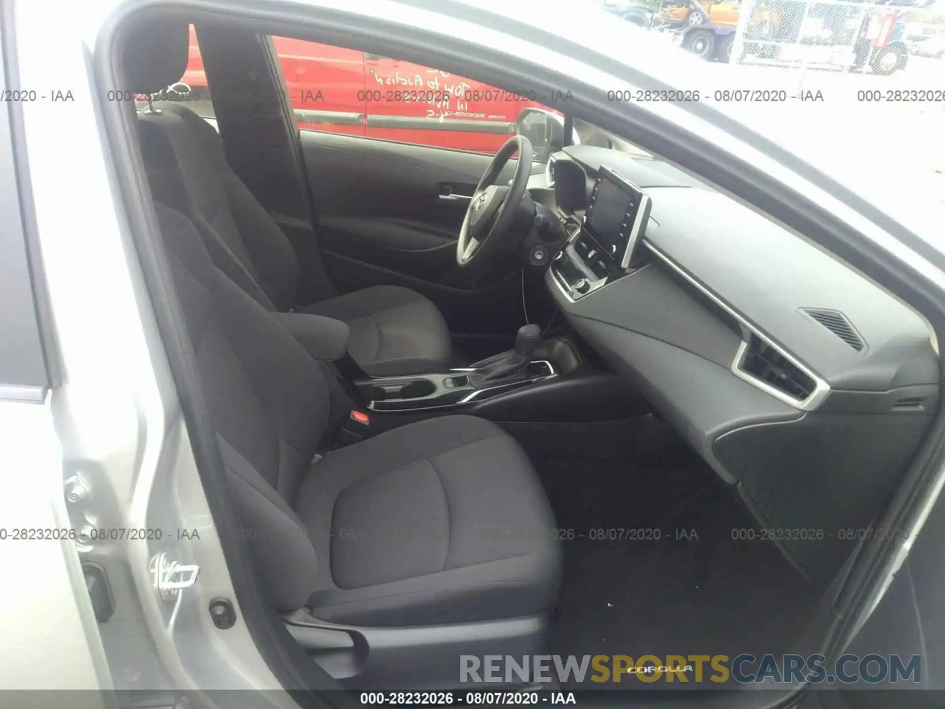 5 Photograph of a damaged car JTDEPRAE9LJ043265 TOYOTA COROLLA 2020