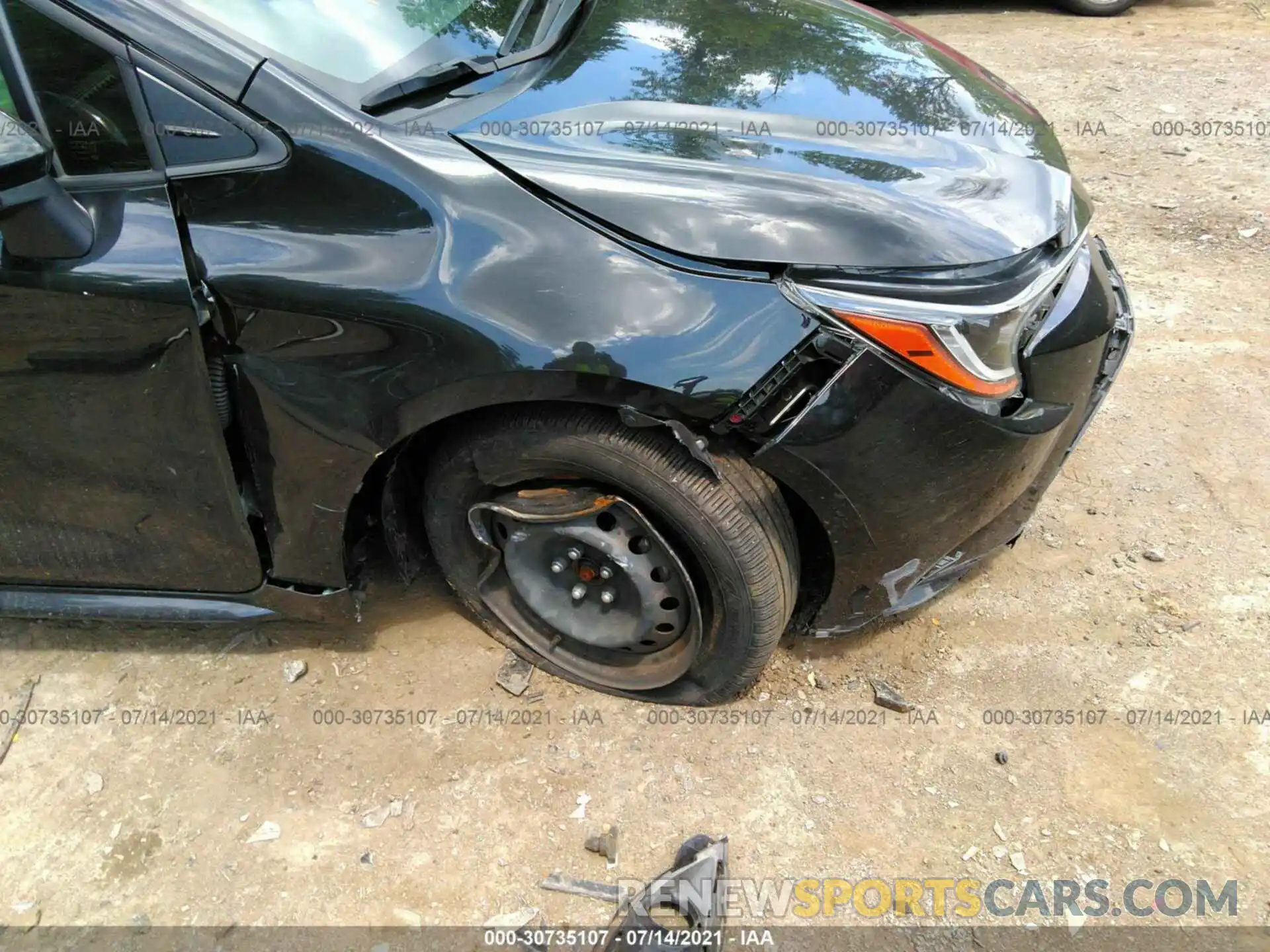 6 Photograph of a damaged car JTDEPRAE9LJ043699 TOYOTA COROLLA 2020