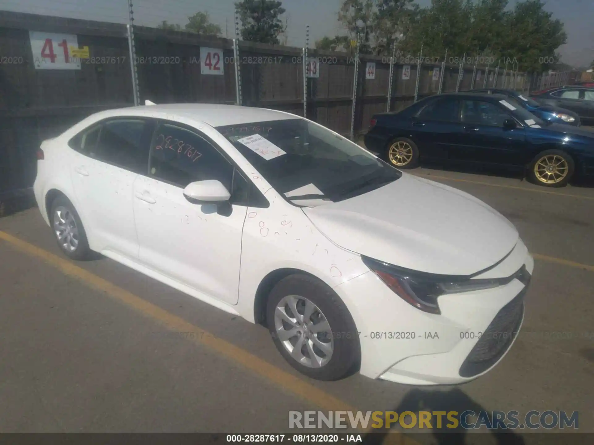 1 Photograph of a damaged car JTDEPRAE9LJ044142 TOYOTA COROLLA 2020