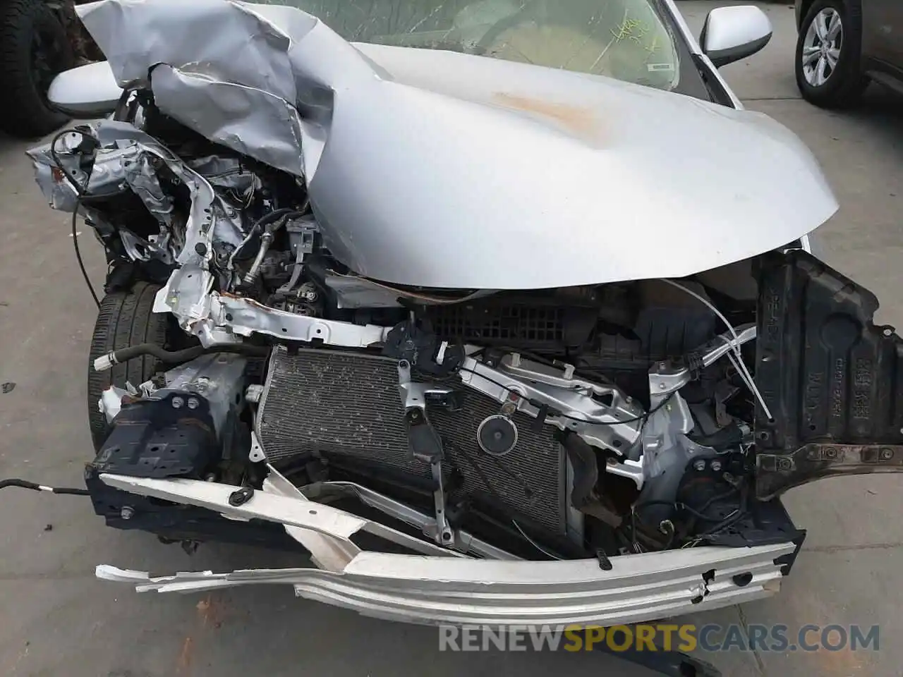 7 Photograph of a damaged car JTDEPRAE9LJ044321 TOYOTA COROLLA 2020