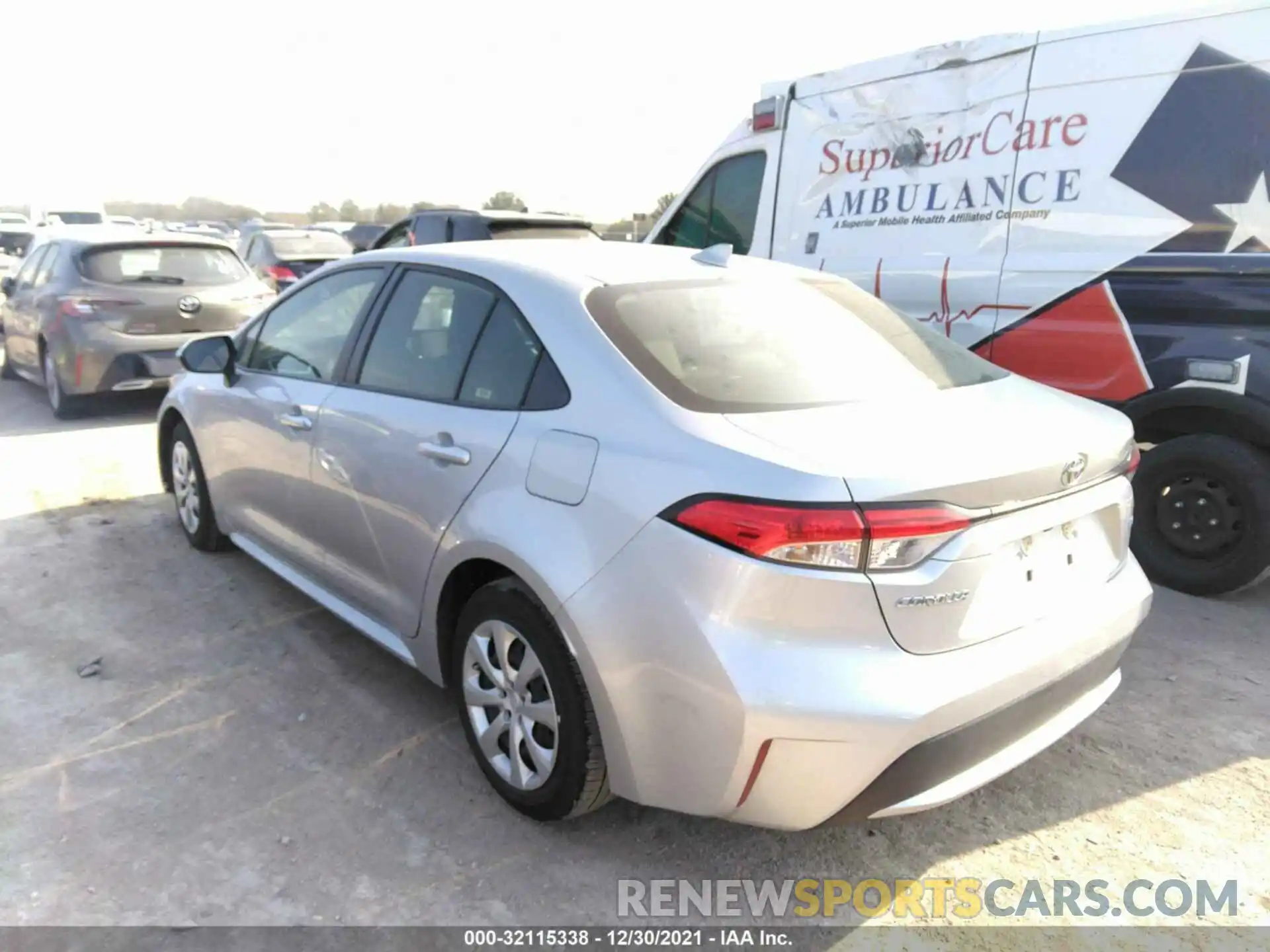 3 Photograph of a damaged car JTDEPRAE9LJ044433 TOYOTA COROLLA 2020