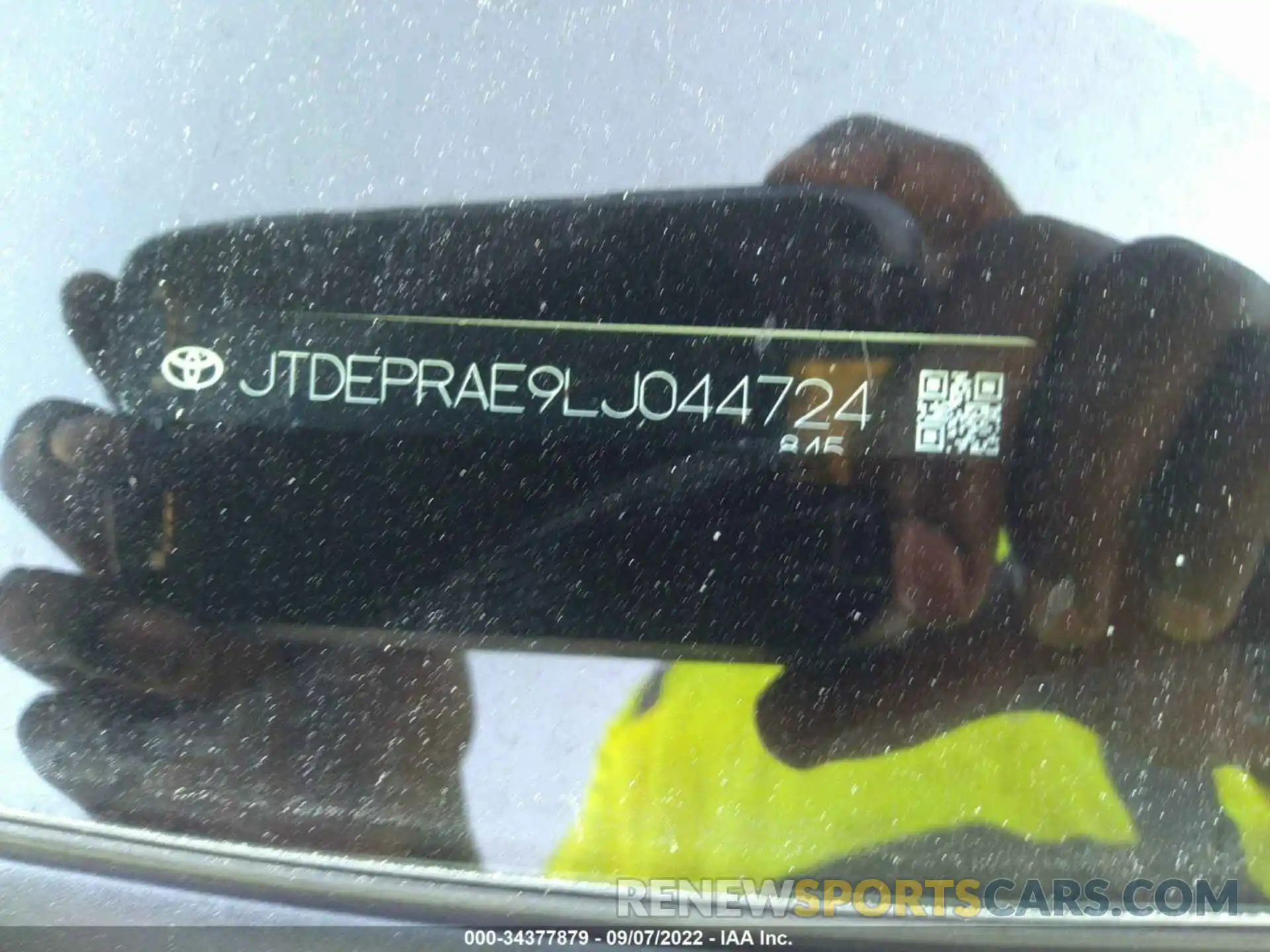 9 Фотография поврежденного автомобиля JTDEPRAE9LJ044724 TOYOTA COROLLA 2020