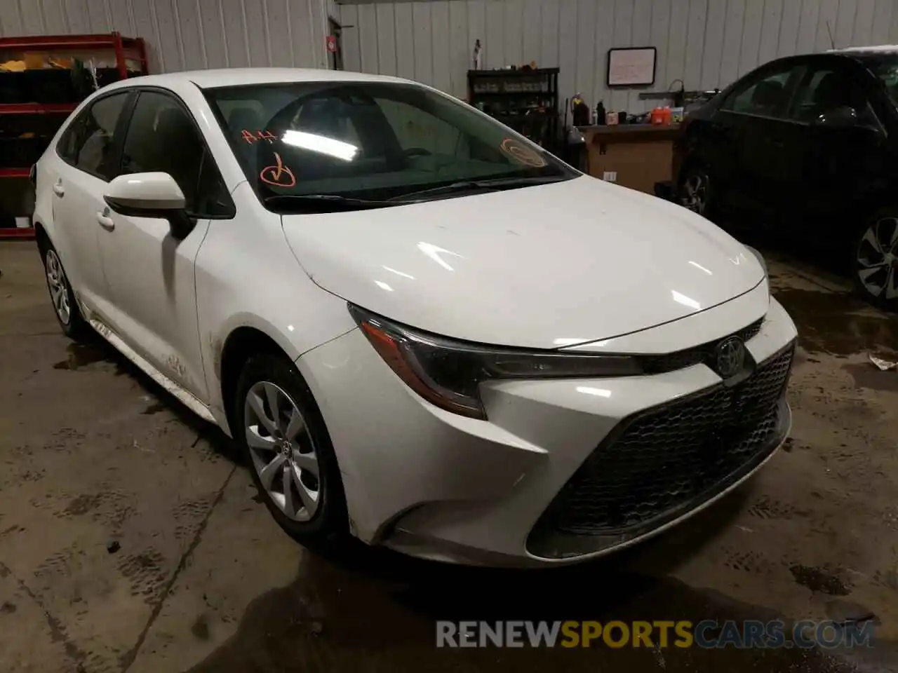 1 Photograph of a damaged car JTDEPRAE9LJ046408 TOYOTA COROLLA 2020