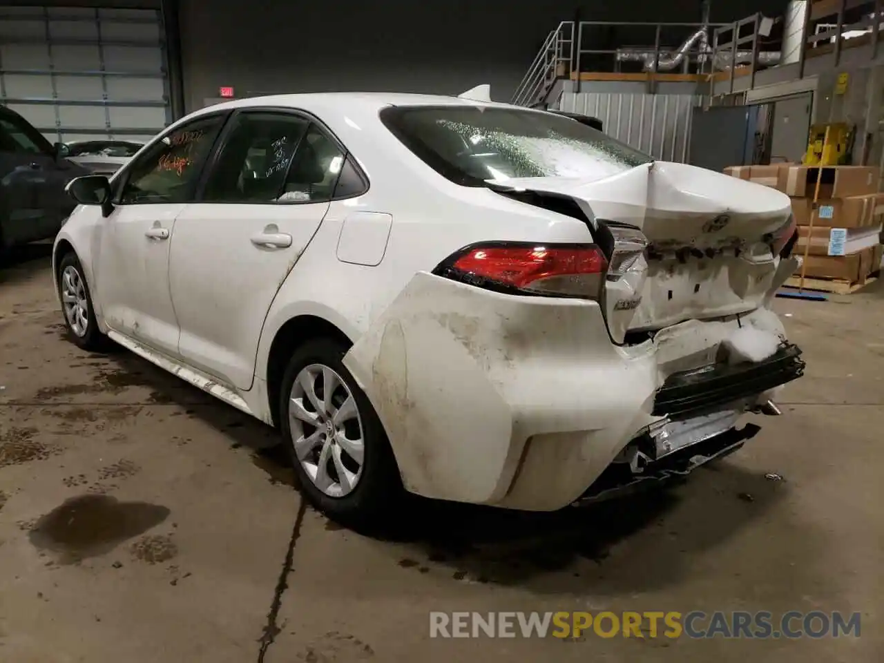 3 Photograph of a damaged car JTDEPRAE9LJ046408 TOYOTA COROLLA 2020