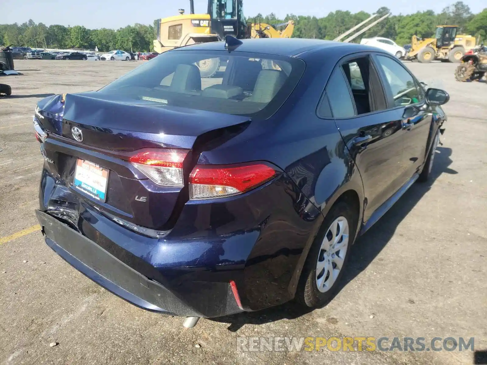 4 Photograph of a damaged car JTDEPRAE9LJ046523 TOYOTA COROLLA 2020