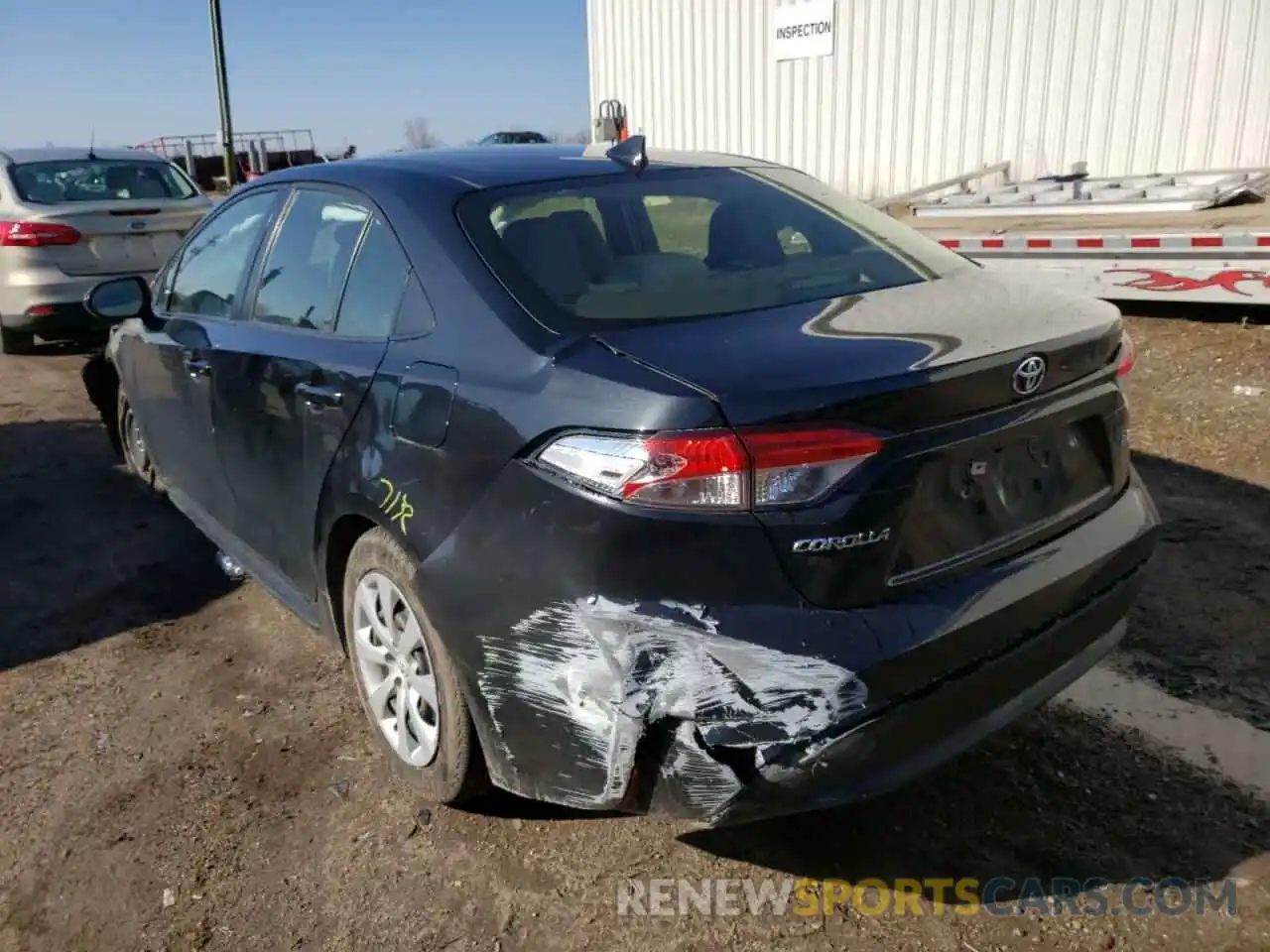 3 Photograph of a damaged car JTDEPRAE9LJ046683 TOYOTA COROLLA 2020