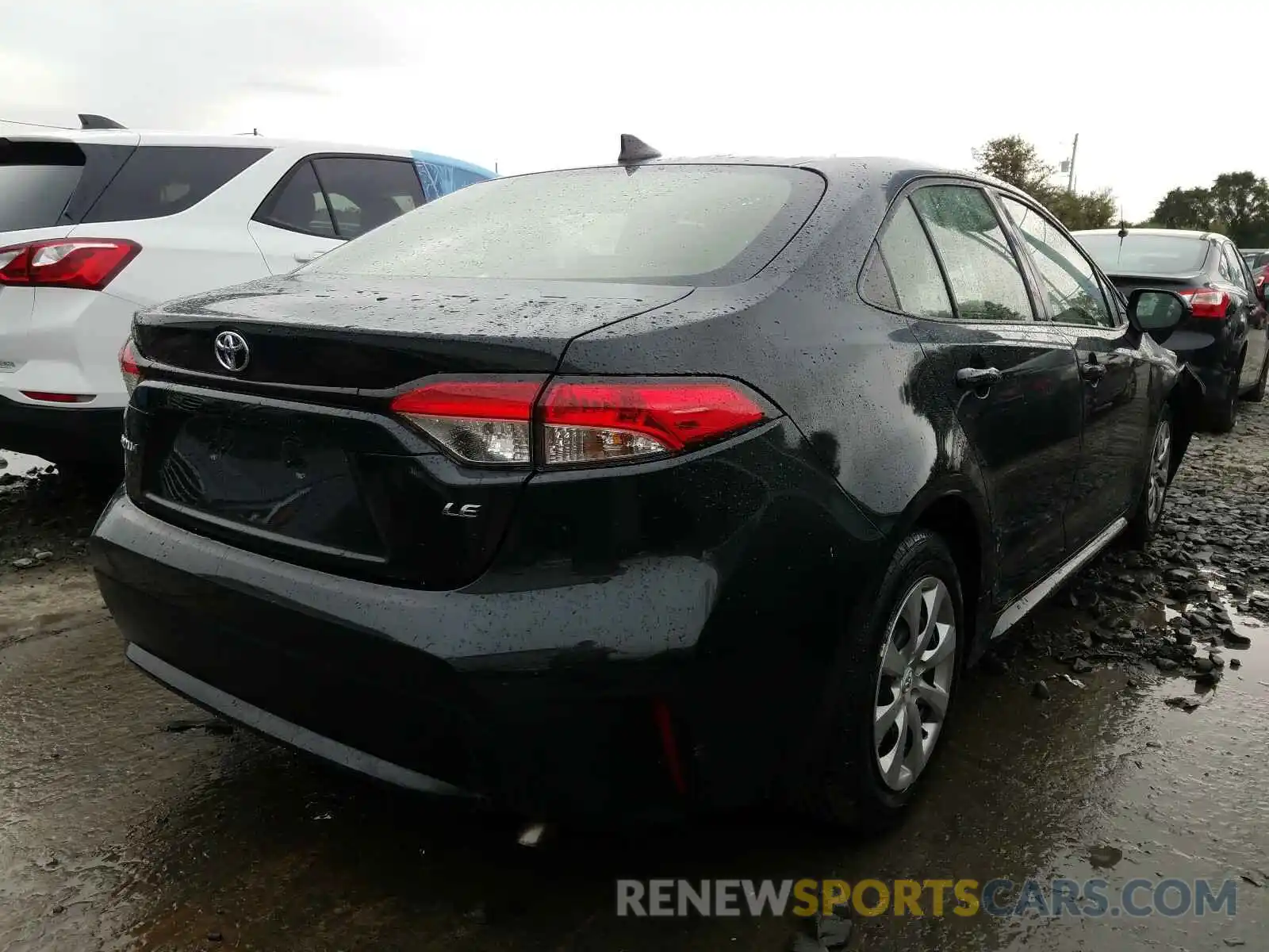 4 Photograph of a damaged car JTDEPRAE9LJ046697 TOYOTA COROLLA 2020