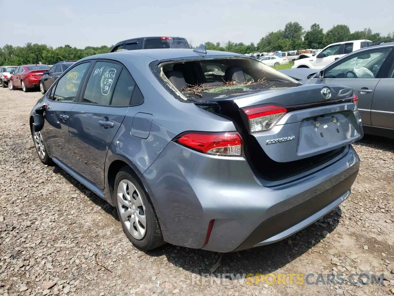 3 Photograph of a damaged car JTDEPRAE9LJ046957 TOYOTA COROLLA 2020