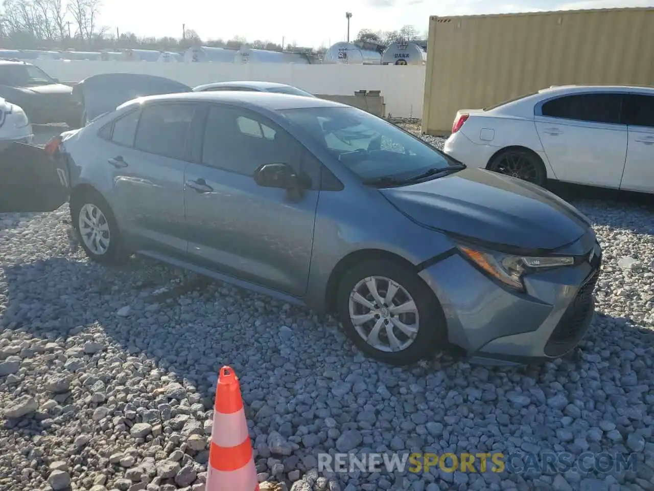 4 Photograph of a damaged car JTDEPRAE9LJ047462 TOYOTA COROLLA 2020