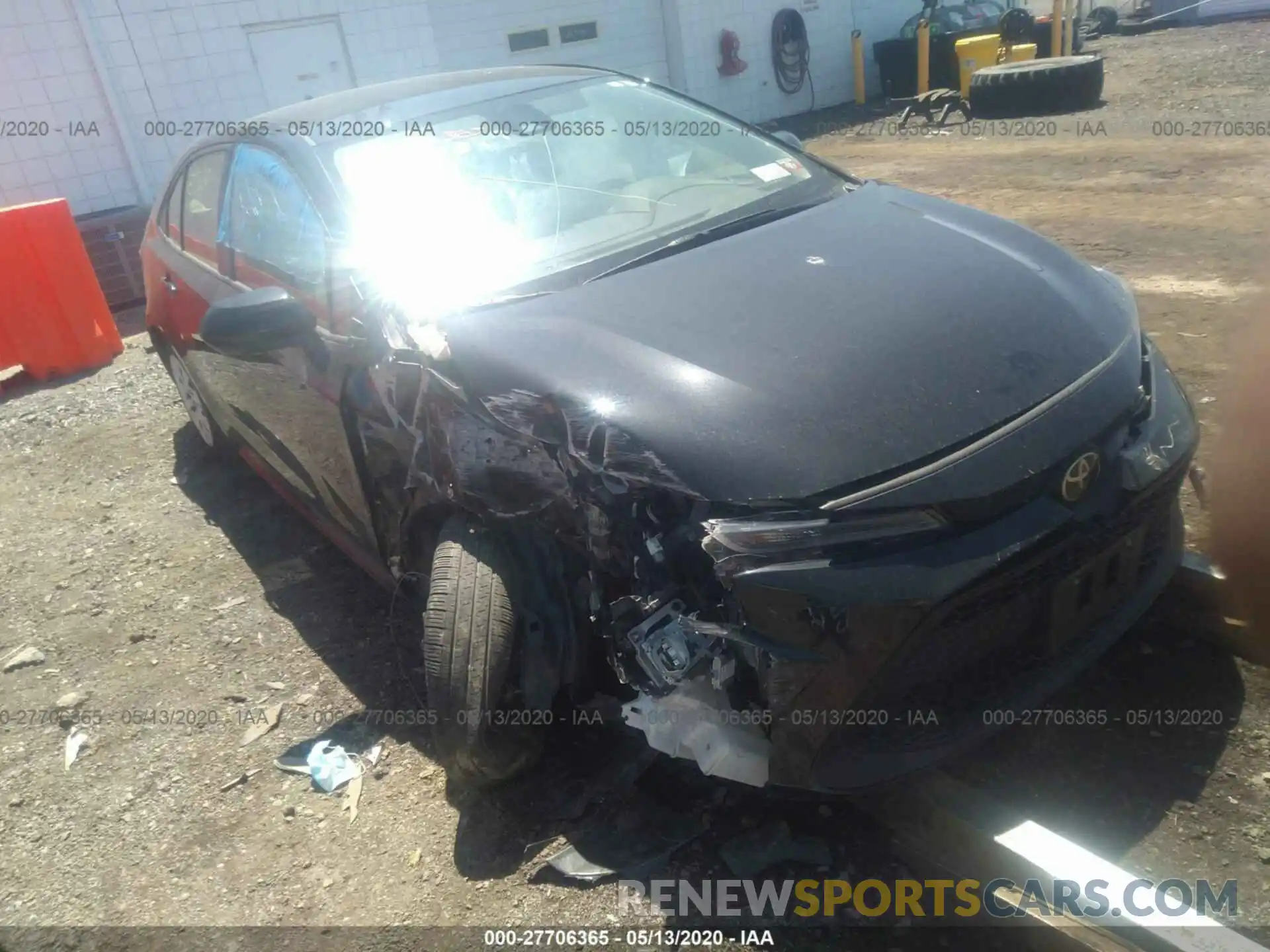 1 Photograph of a damaged car JTDEPRAE9LJ049406 TOYOTA COROLLA 2020