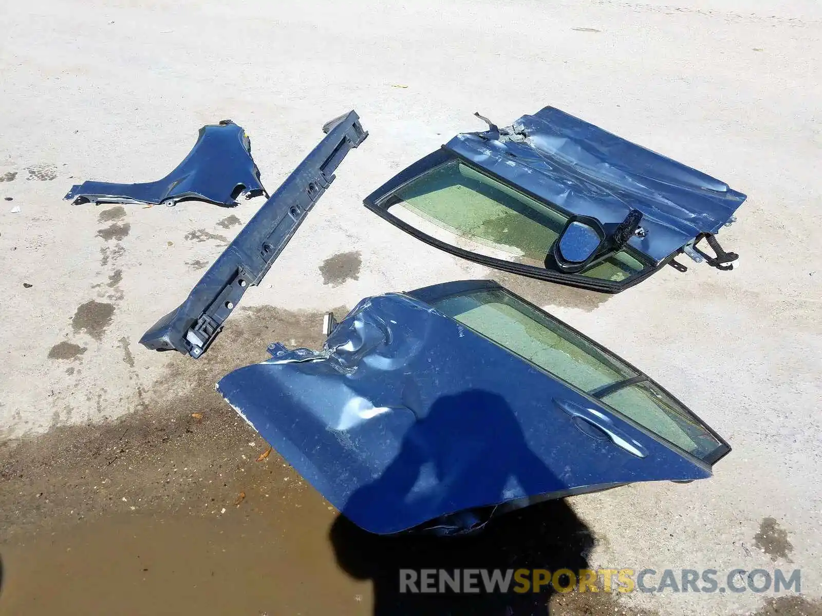 9 Photograph of a damaged car JTDEPRAE9LJ050734 TOYOTA COROLLA 2020