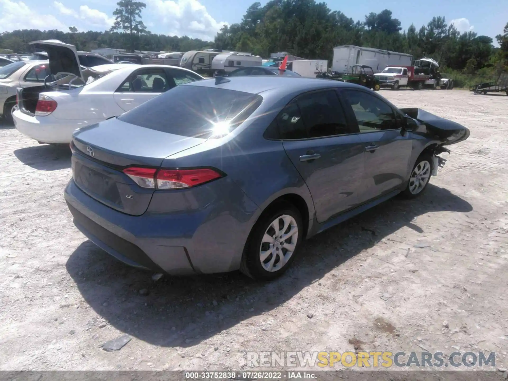 4 Photograph of a damaged car JTDEPRAE9LJ051110 TOYOTA COROLLA 2020