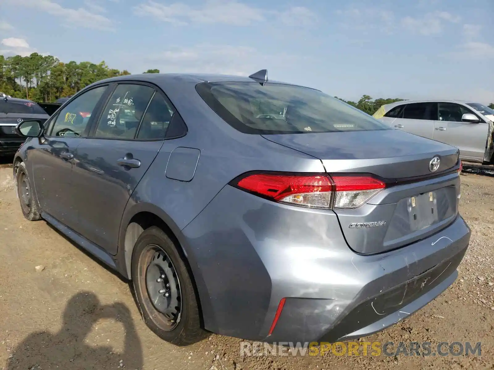 3 Photograph of a damaged car JTDEPRAE9LJ051124 TOYOTA COROLLA 2020