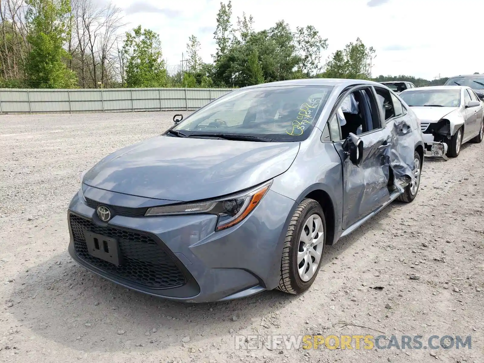 2 Photograph of a damaged car JTDEPRAE9LJ051611 TOYOTA COROLLA 2020