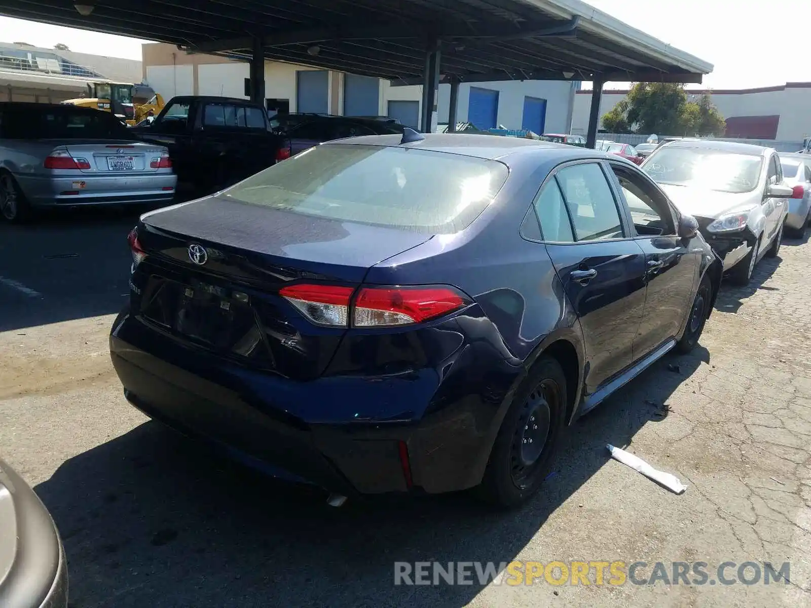 4 Photograph of a damaged car JTDEPRAE9LJ052306 TOYOTA COROLLA 2020