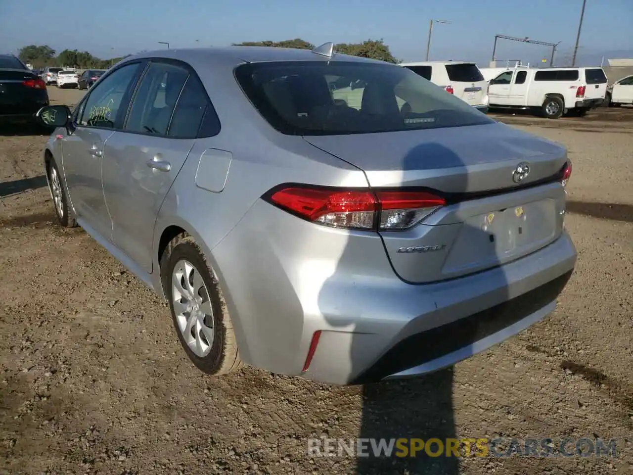 3 Photograph of a damaged car JTDEPRAE9LJ052791 TOYOTA COROLLA 2020