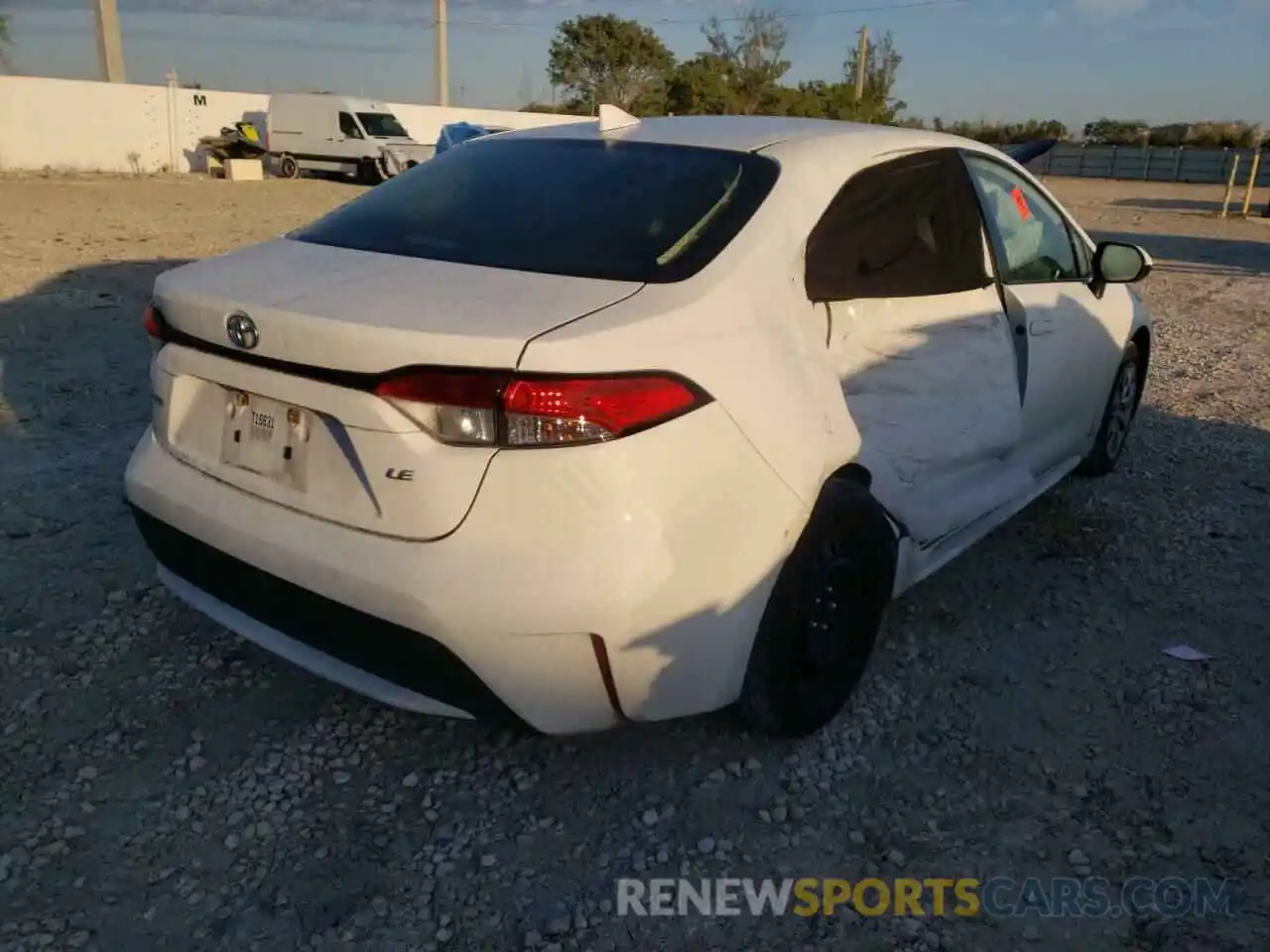 4 Photograph of a damaged car JTDEPRAE9LJ053343 TOYOTA COROLLA 2020