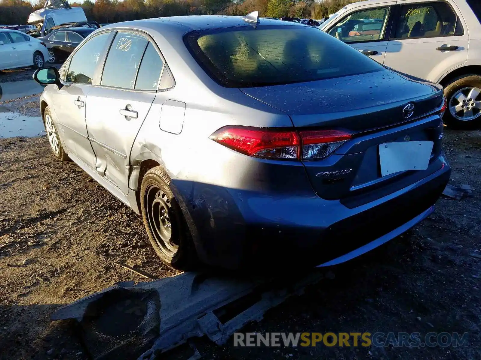 3 Photograph of a damaged car JTDEPRAE9LJ053939 TOYOTA COROLLA 2020