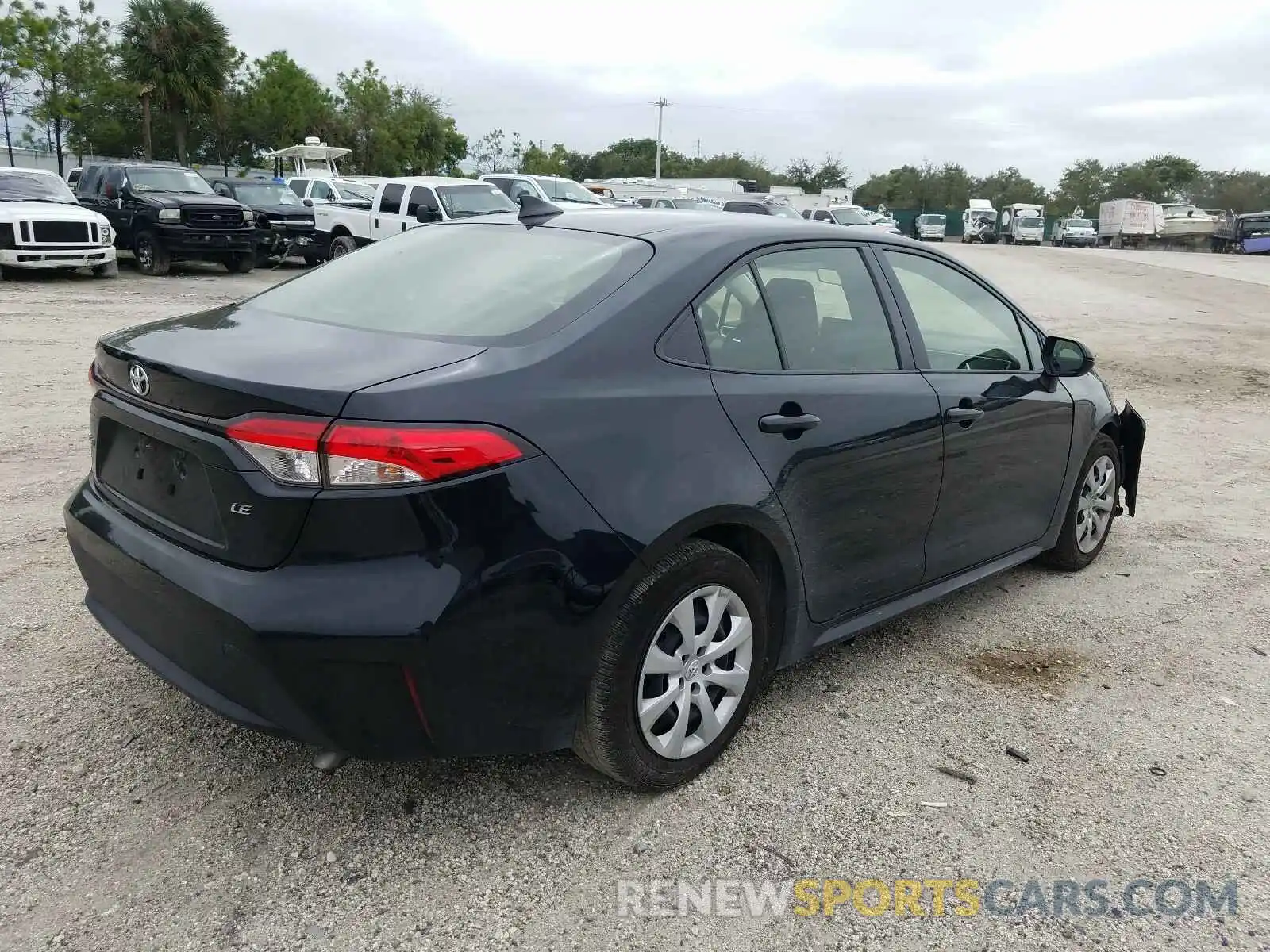 4 Photograph of a damaged car JTDEPRAE9LJ054198 TOYOTA COROLLA 2020