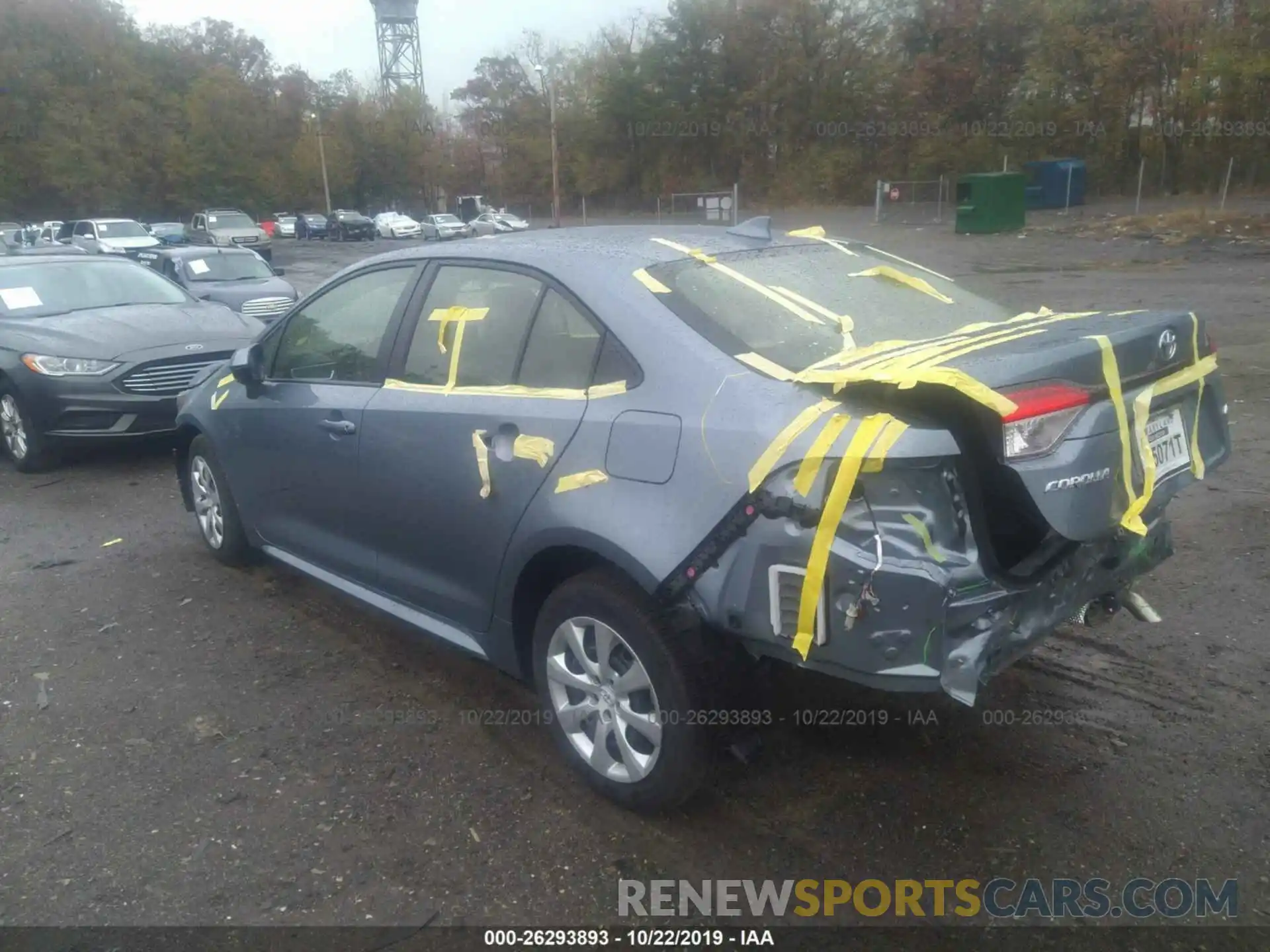 3 Photograph of a damaged car JTDEPRAE9LJ055643 TOYOTA COROLLA 2020