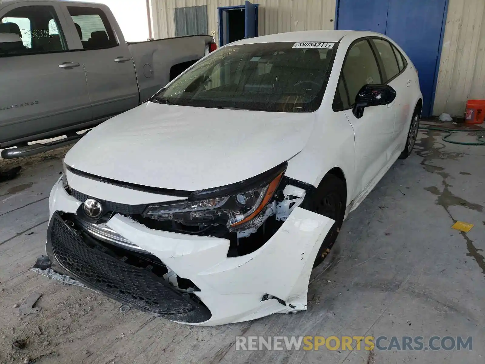 2 Photograph of a damaged car JTDEPRAE9LJ055741 TOYOTA COROLLA 2020