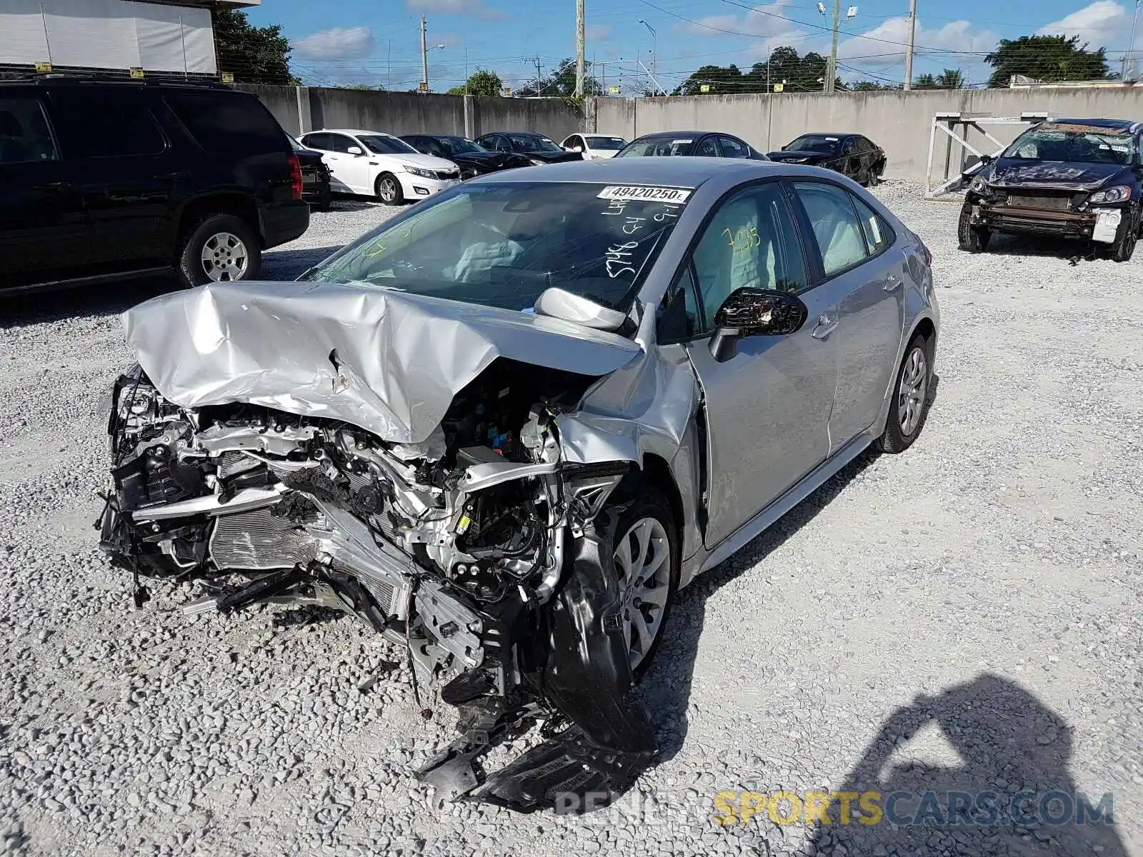 2 Photograph of a damaged car JTDEPRAE9LJ057148 TOYOTA COROLLA 2020