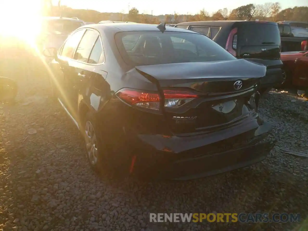 3 Photograph of a damaged car JTDEPRAE9LJ058025 TOYOTA COROLLA 2020