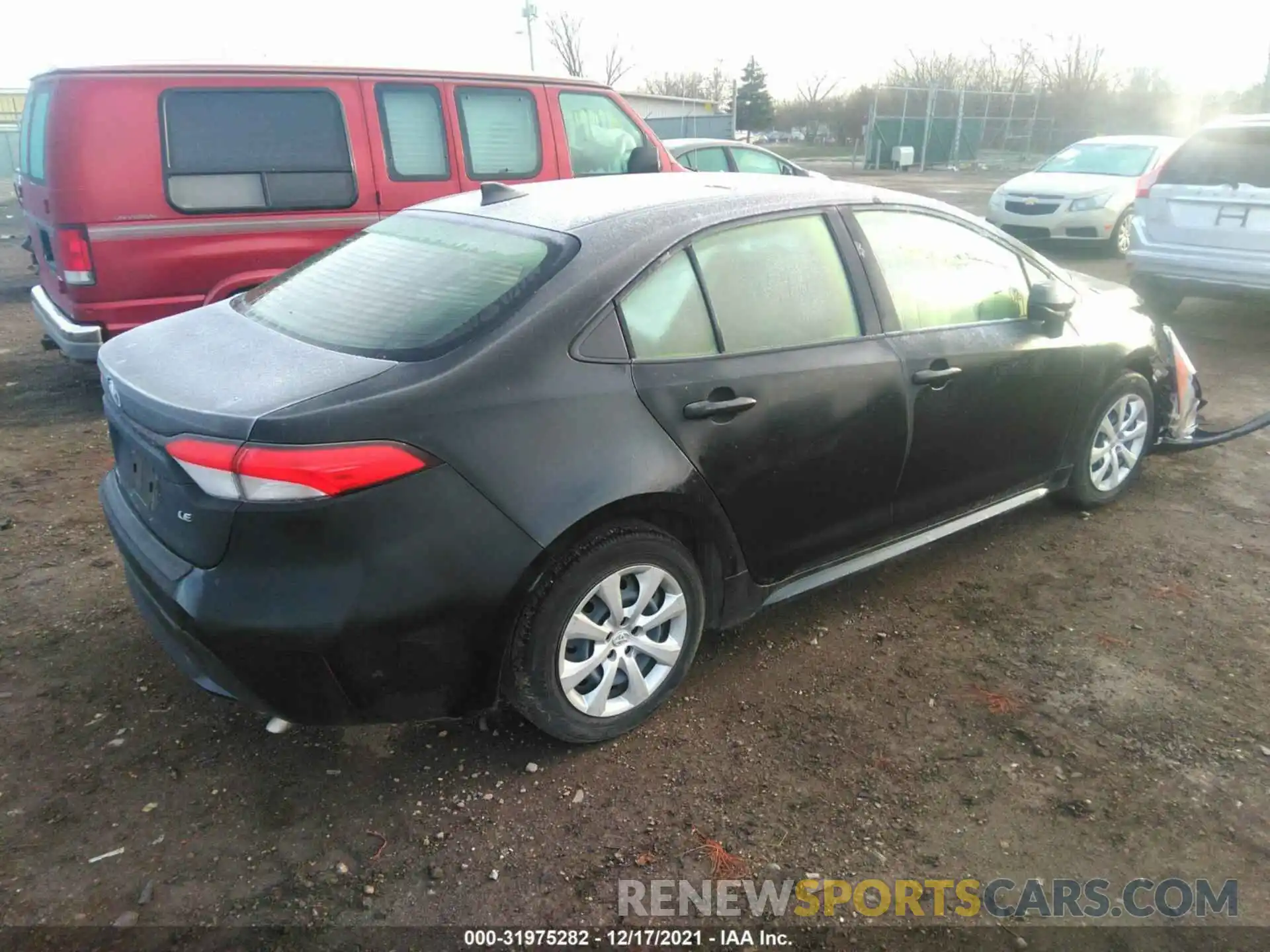 4 Photograph of a damaged car JTDEPRAE9LJ058414 TOYOTA COROLLA 2020