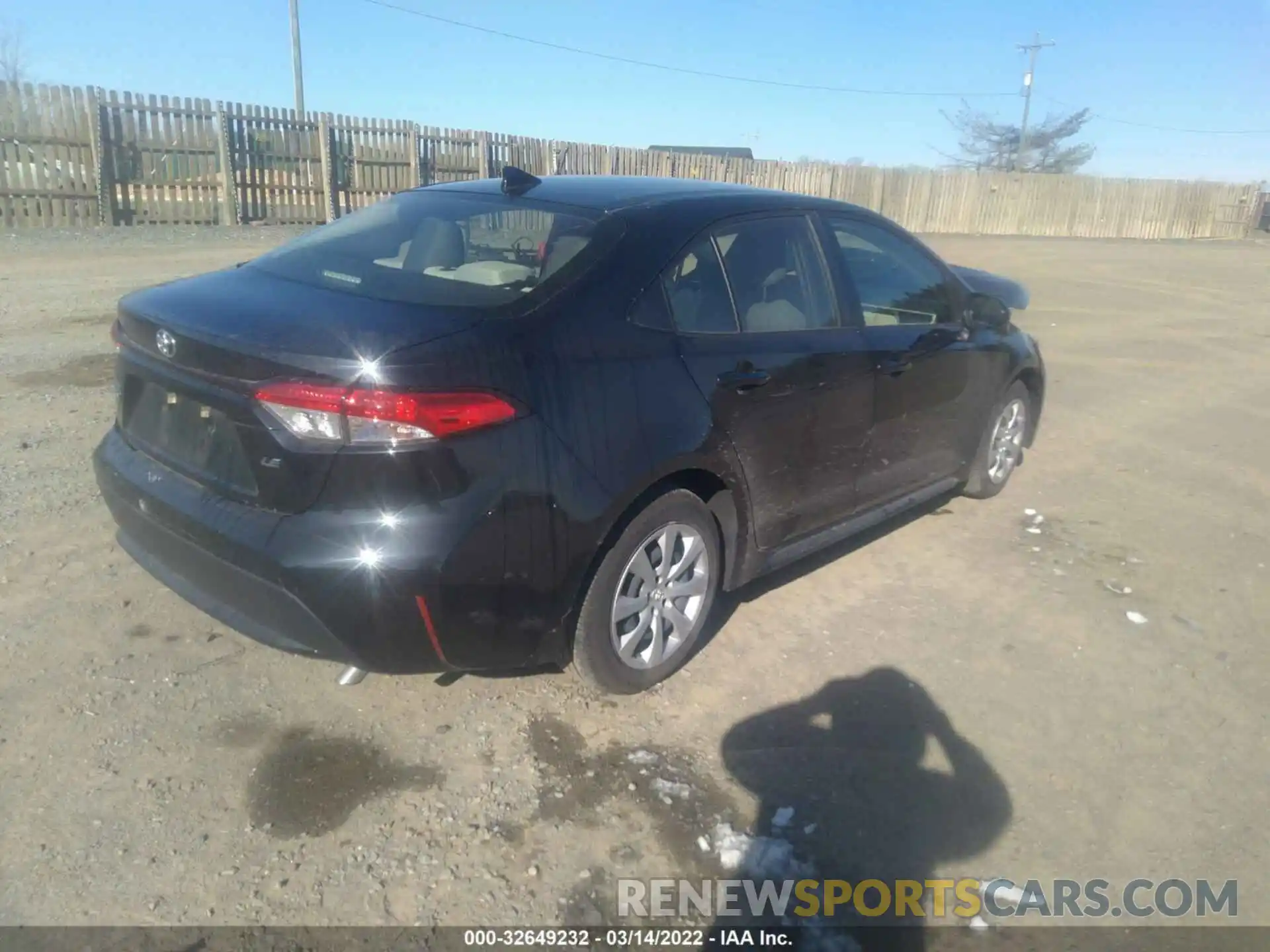 4 Photograph of a damaged car JTDEPRAE9LJ059272 TOYOTA COROLLA 2020