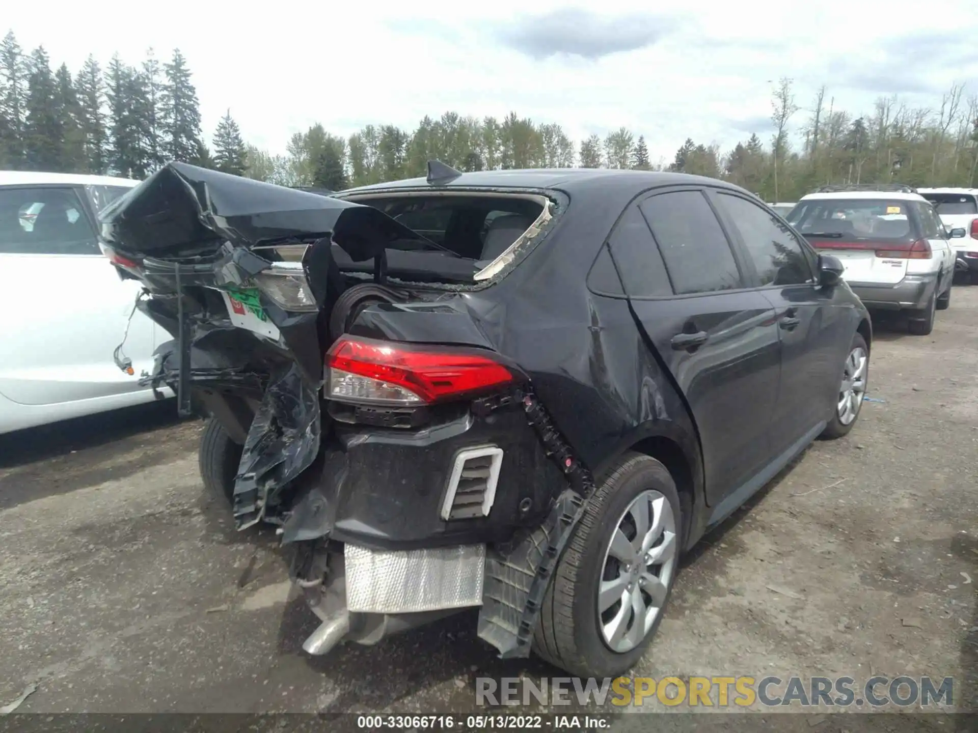 4 Photograph of a damaged car JTDEPRAE9LJ062382 TOYOTA COROLLA 2020